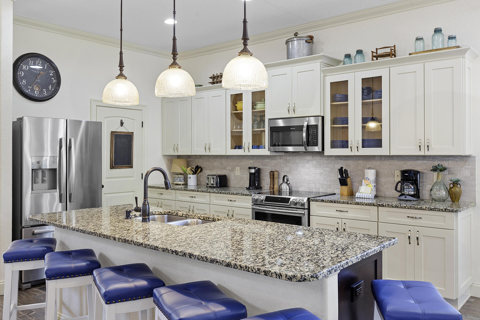 CRYSTAL BEACH - Residential