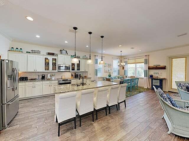 CRYSTAL BEACH - Residential