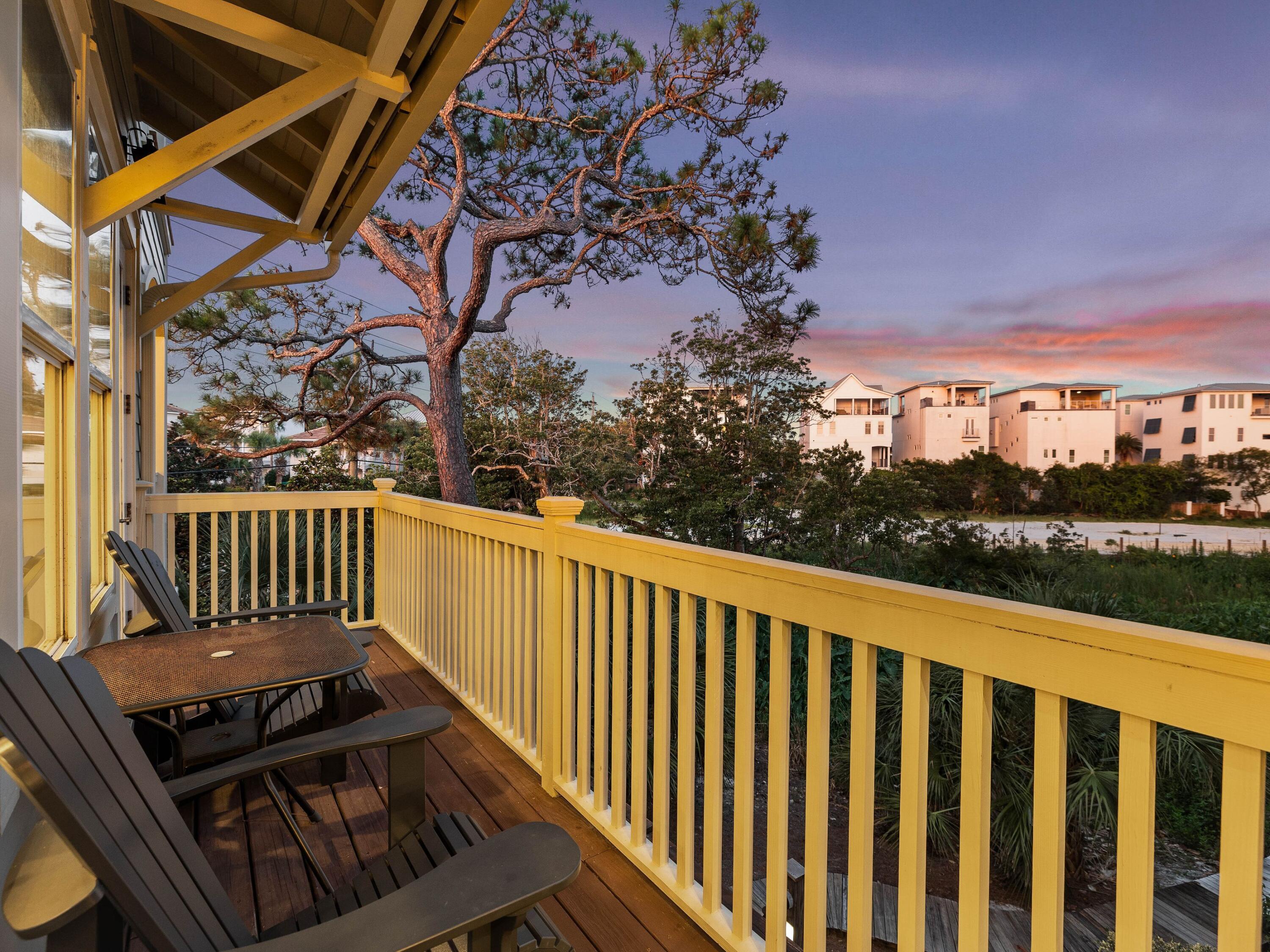 CREEKVIEW - Residential