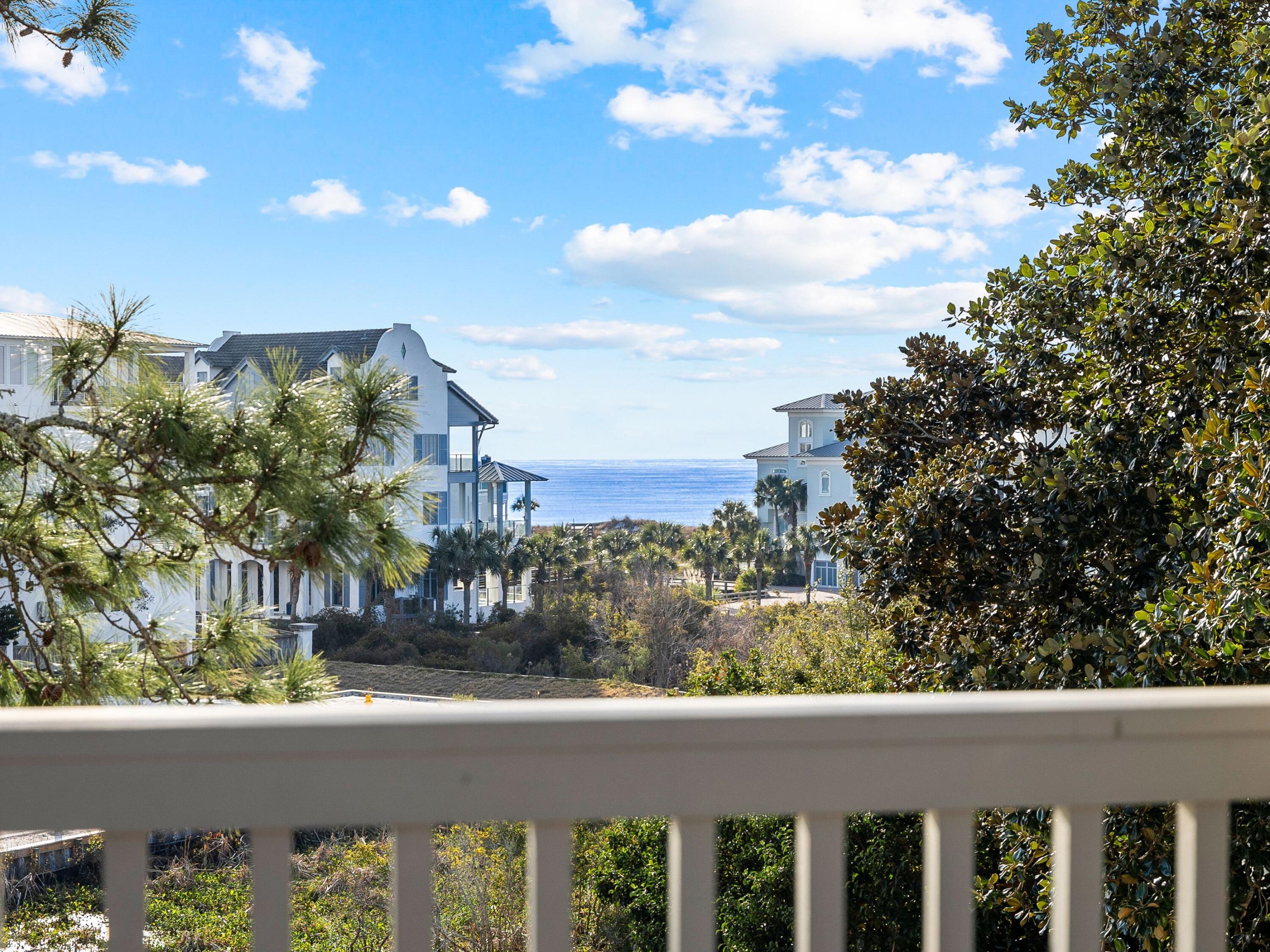 CREEKVIEW - Residential