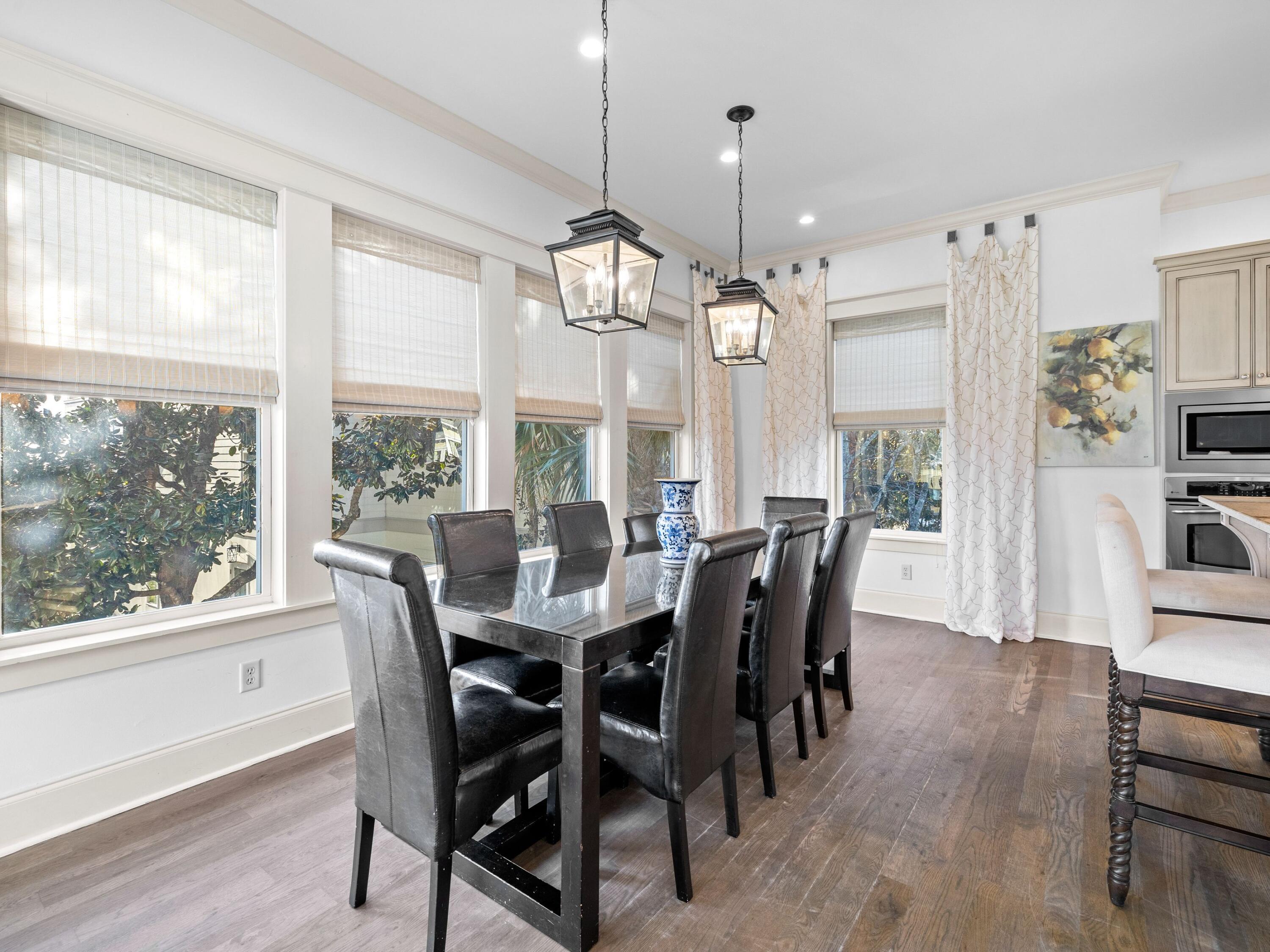 CREEKVIEW - Residential