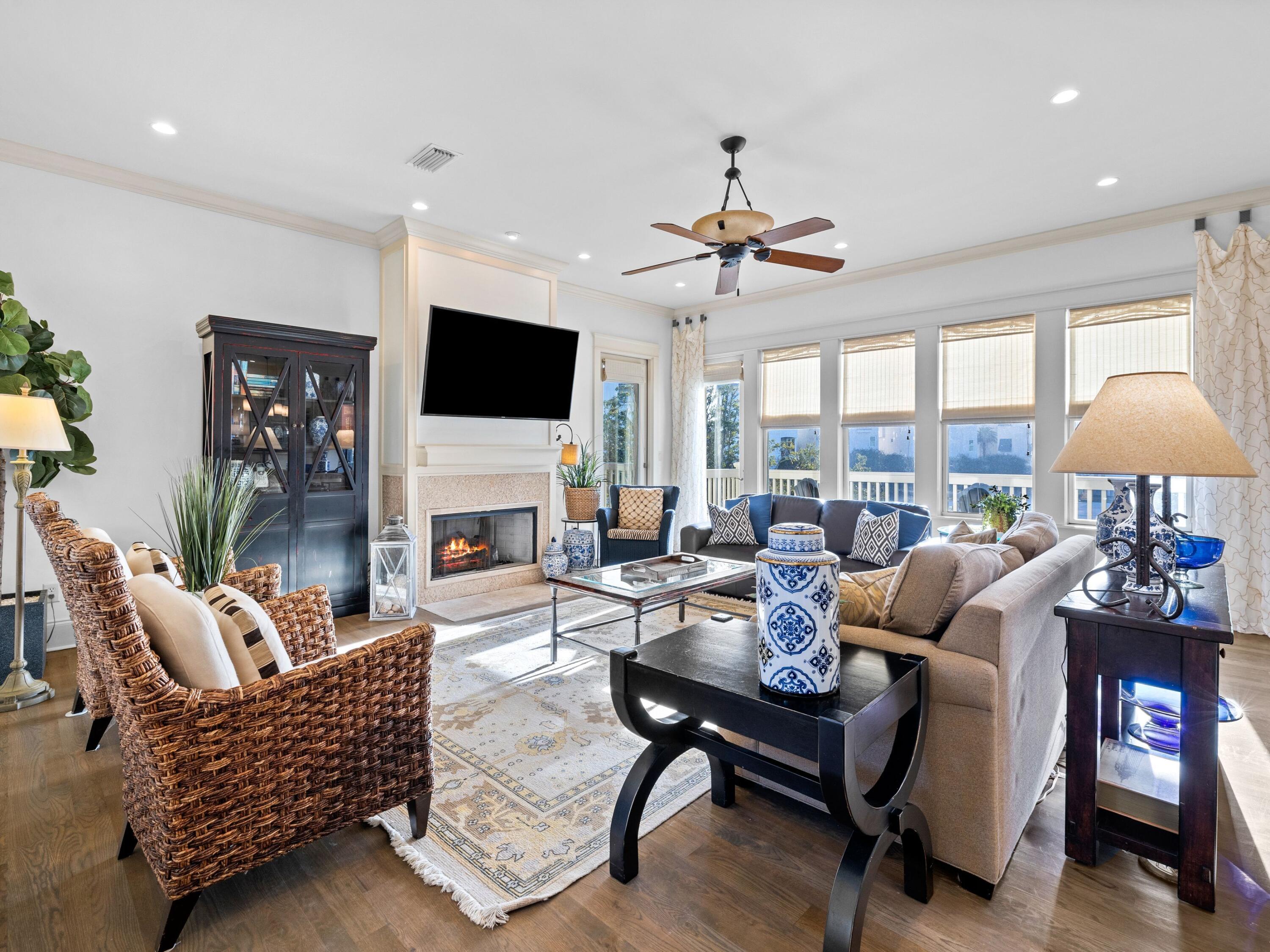 CREEKVIEW - Residential