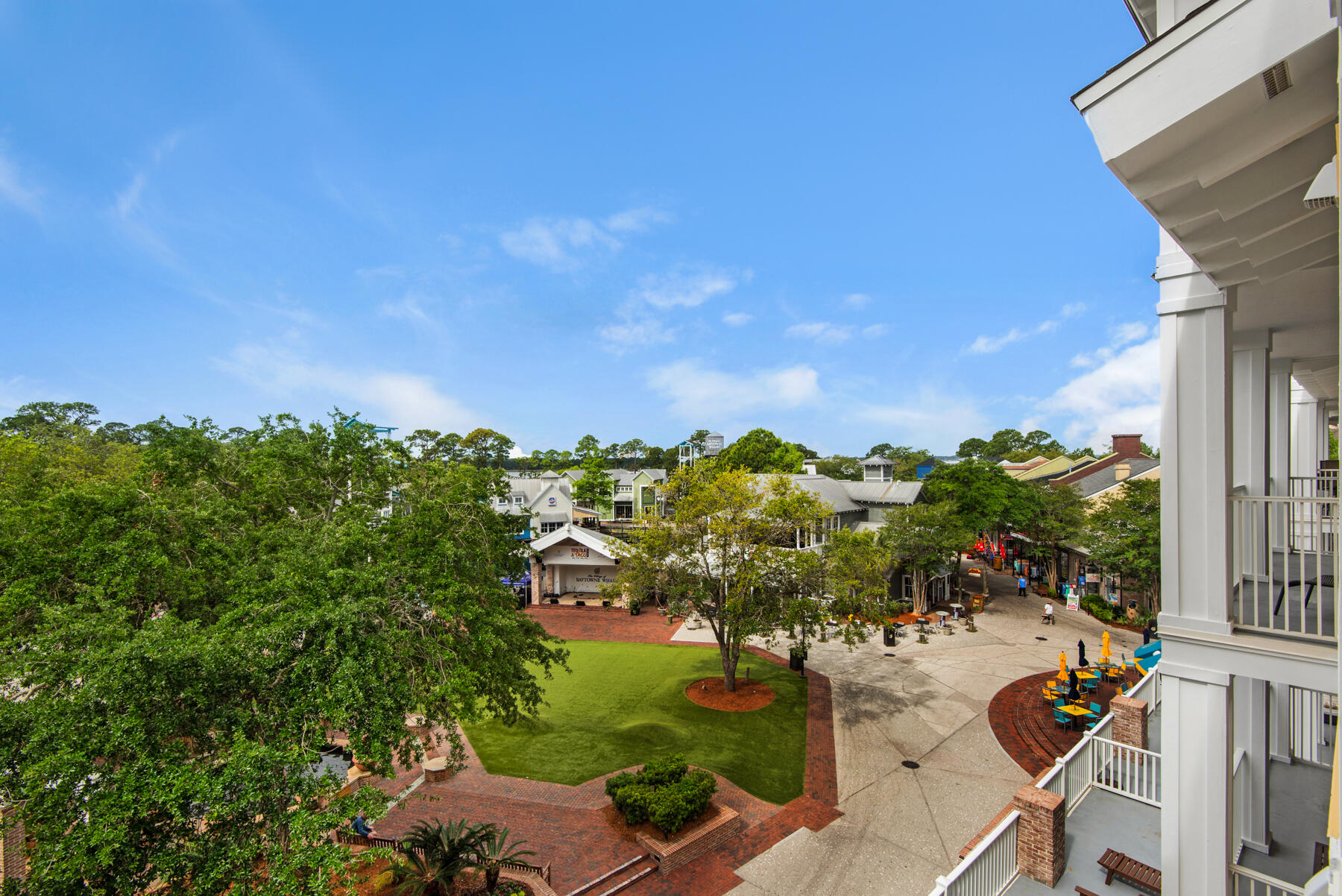 OBSERVATION POINT - Residential