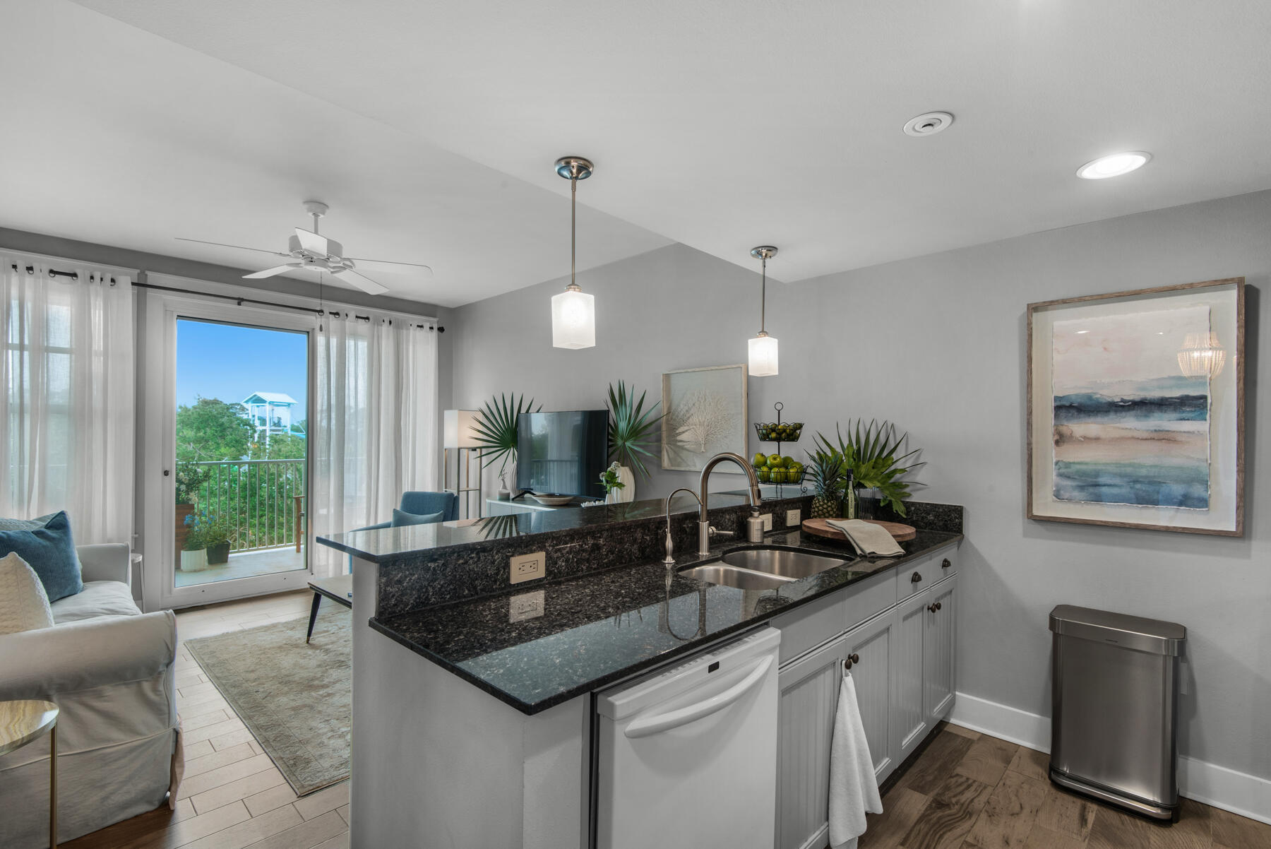 OBSERVATION POINT - Residential