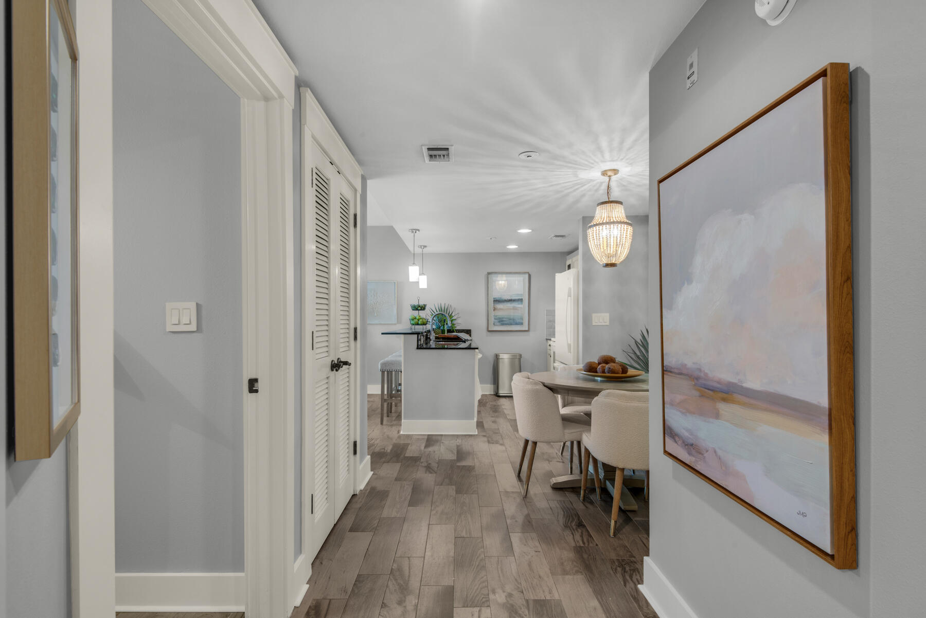 OBSERVATION POINT - Residential