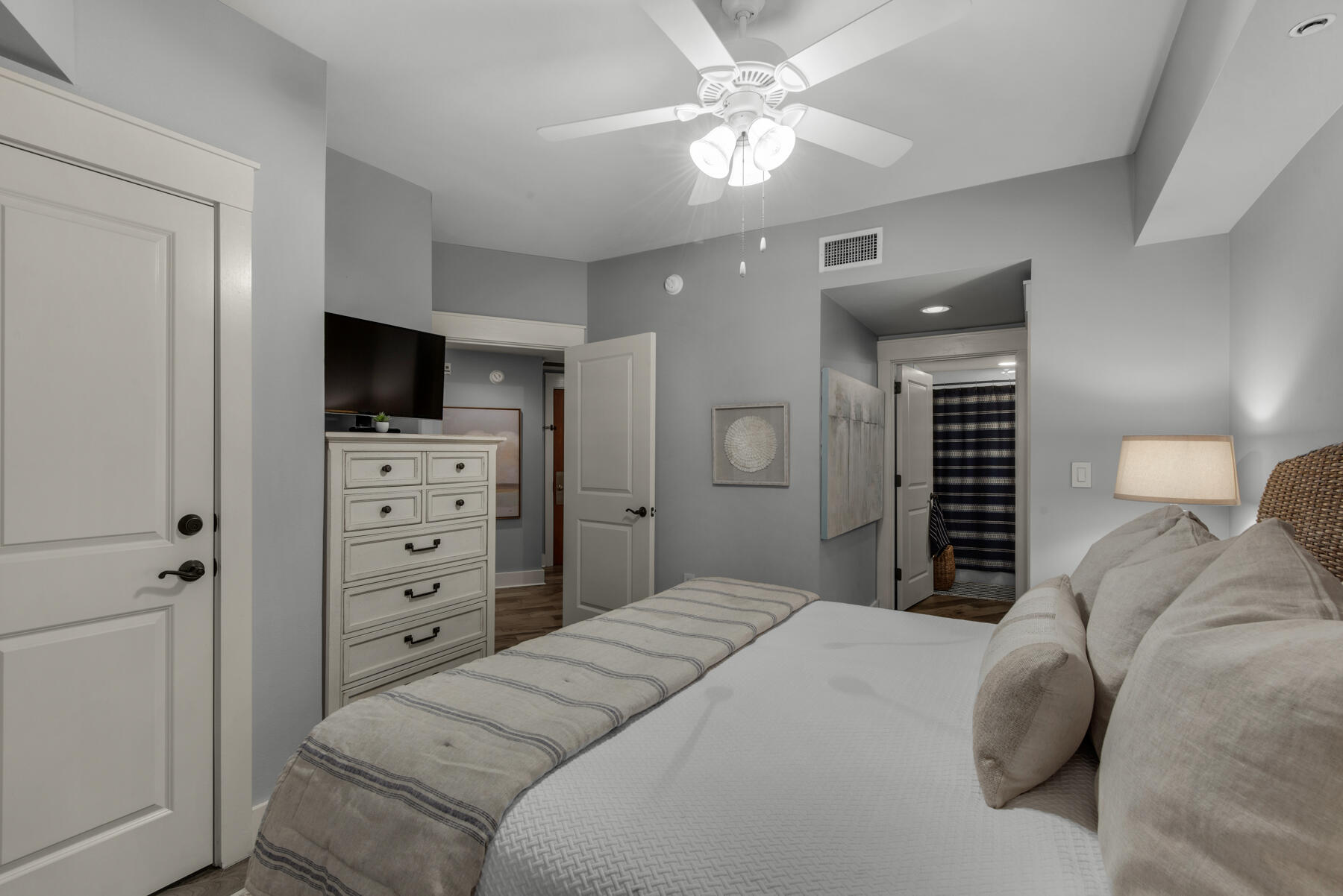 OBSERVATION POINT - Residential