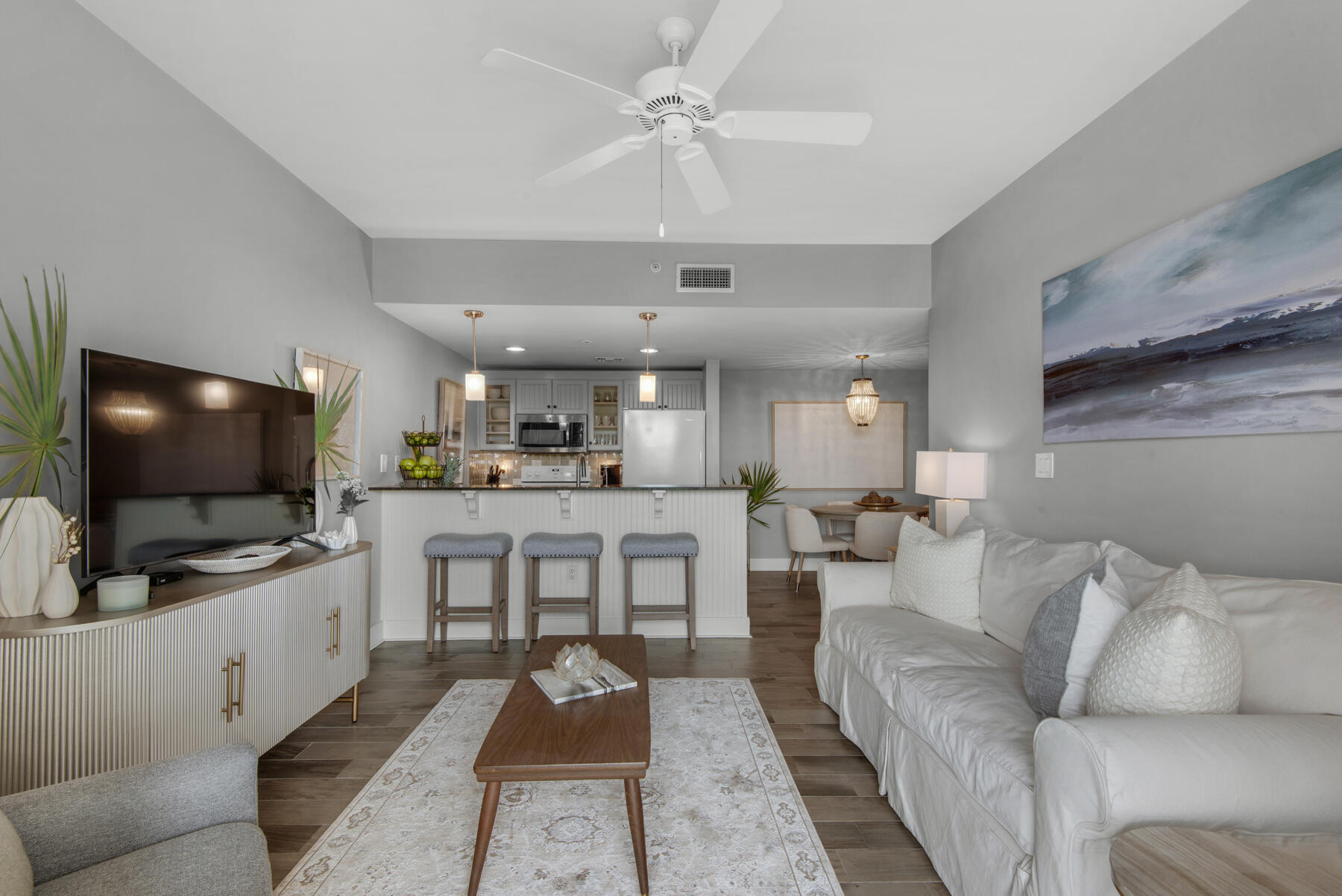 OBSERVATION POINT - Residential