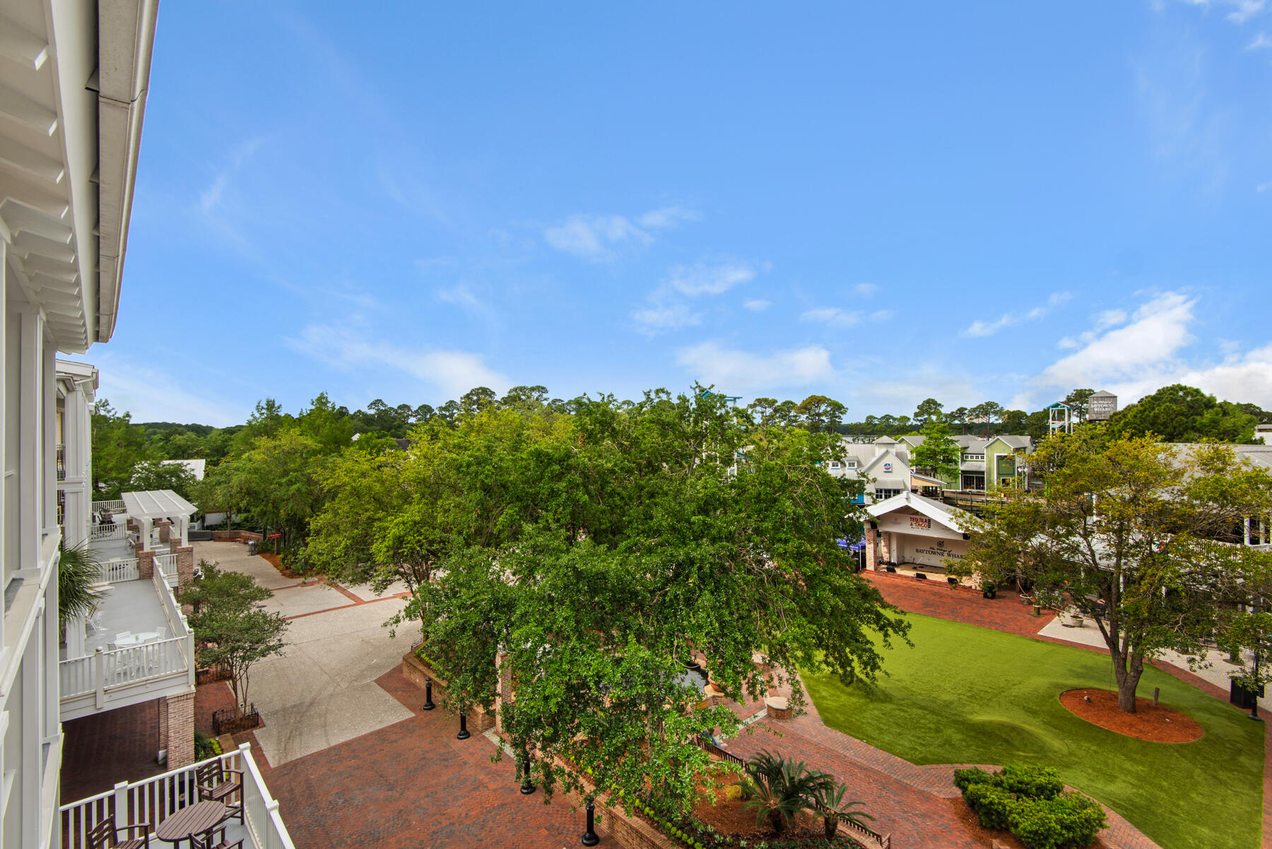OBSERVATION POINT - Residential