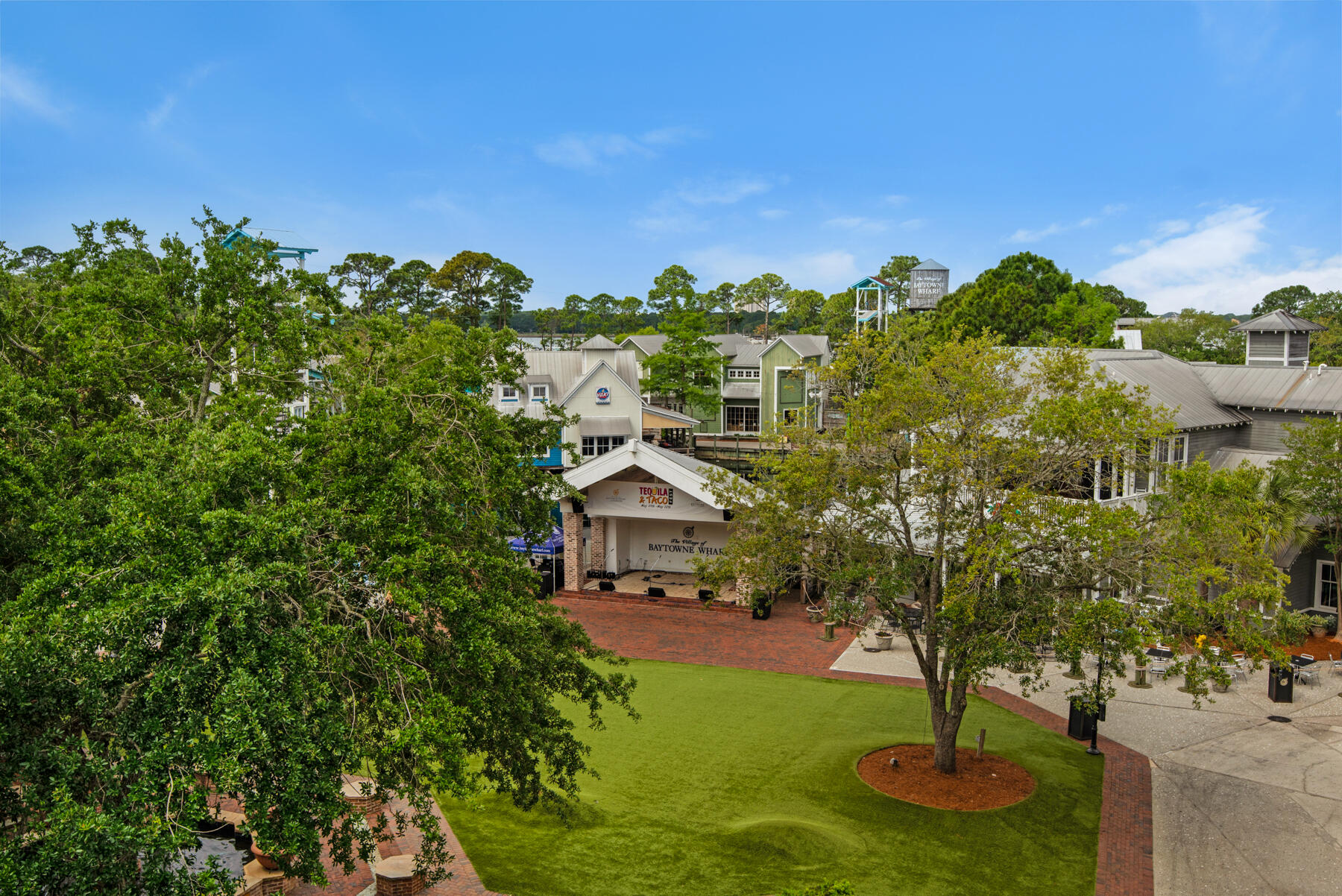 OBSERVATION POINT - Residential