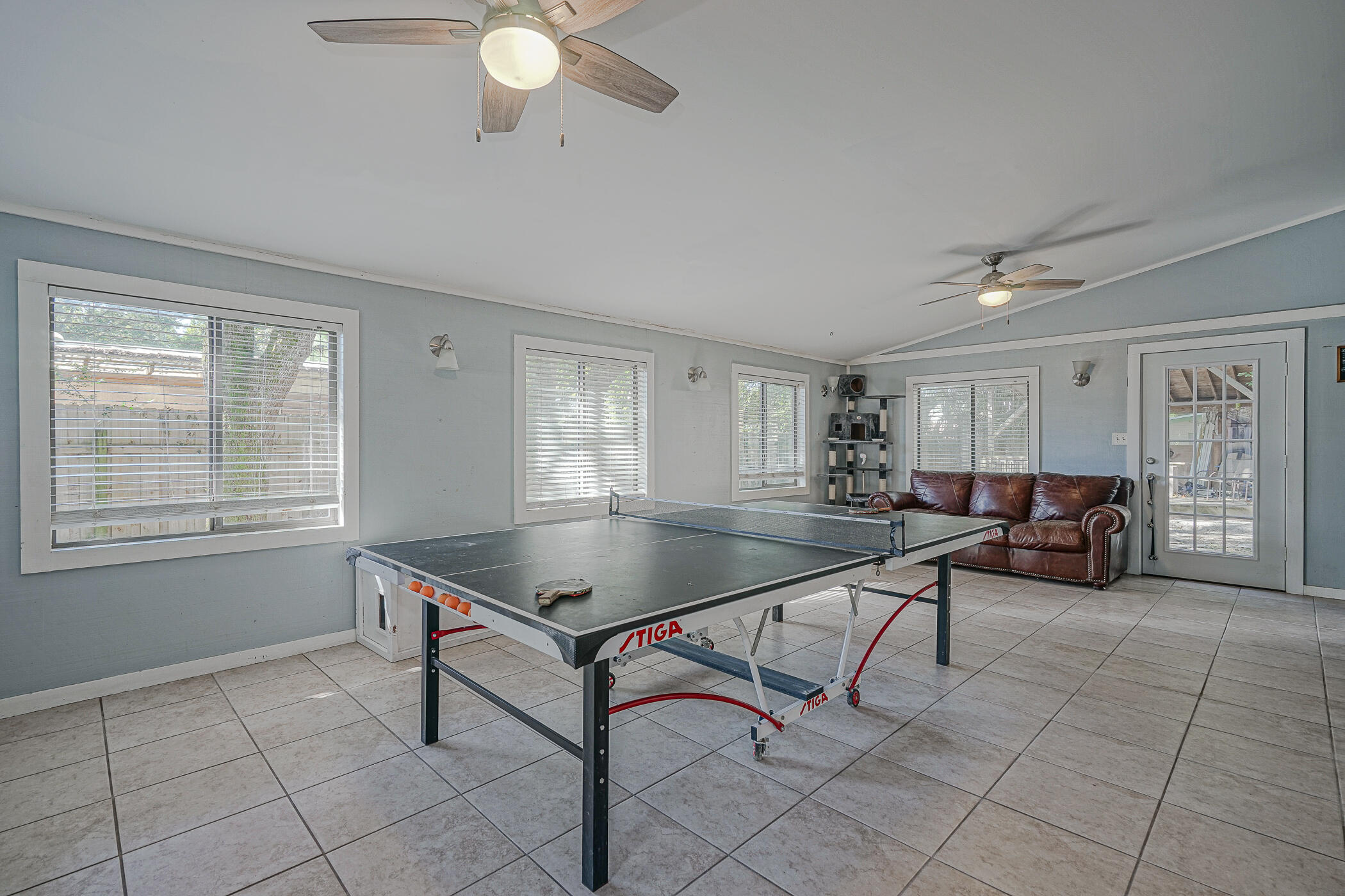 COLONY ESTATES - Residential