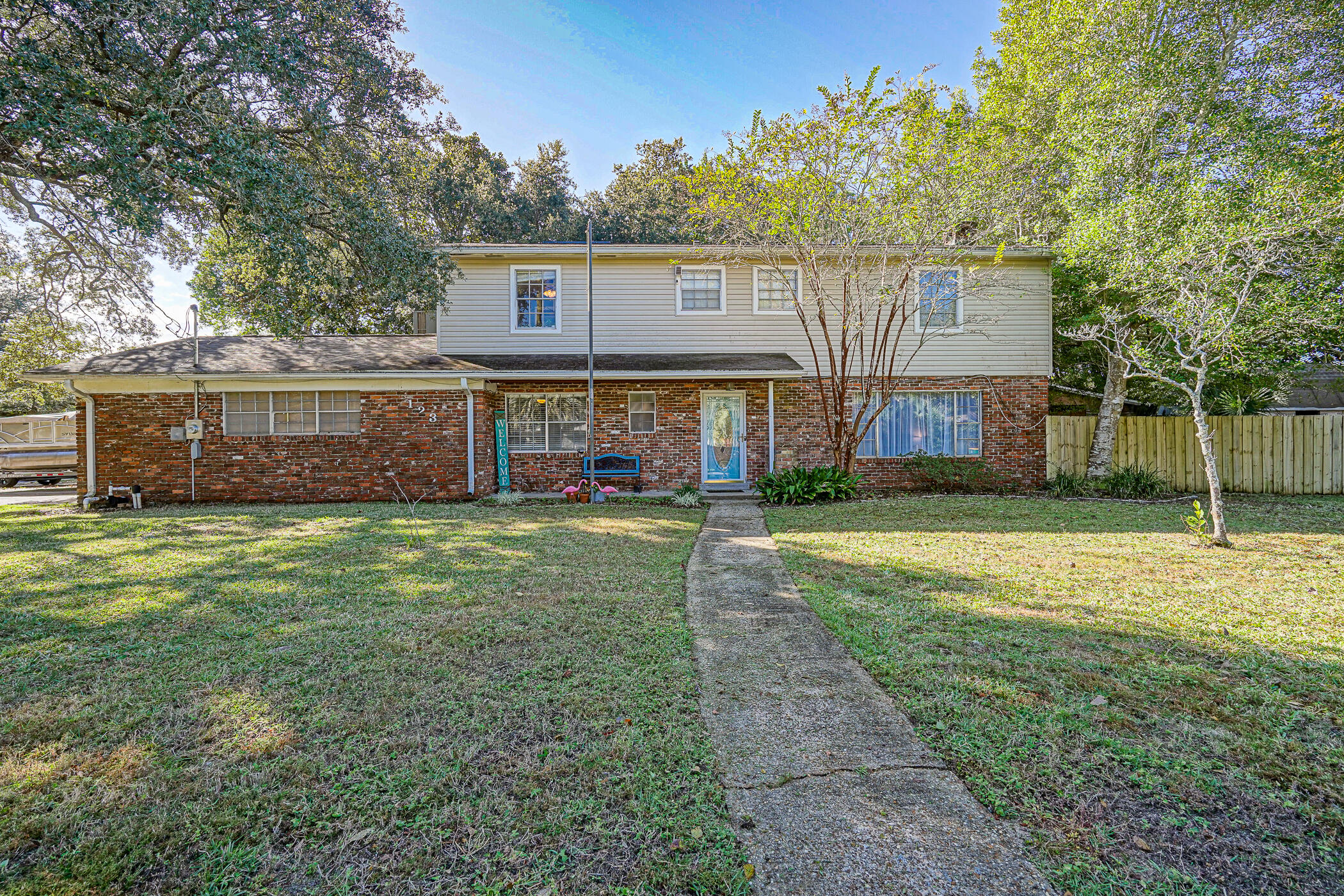 COLONY ESTATES - Residential