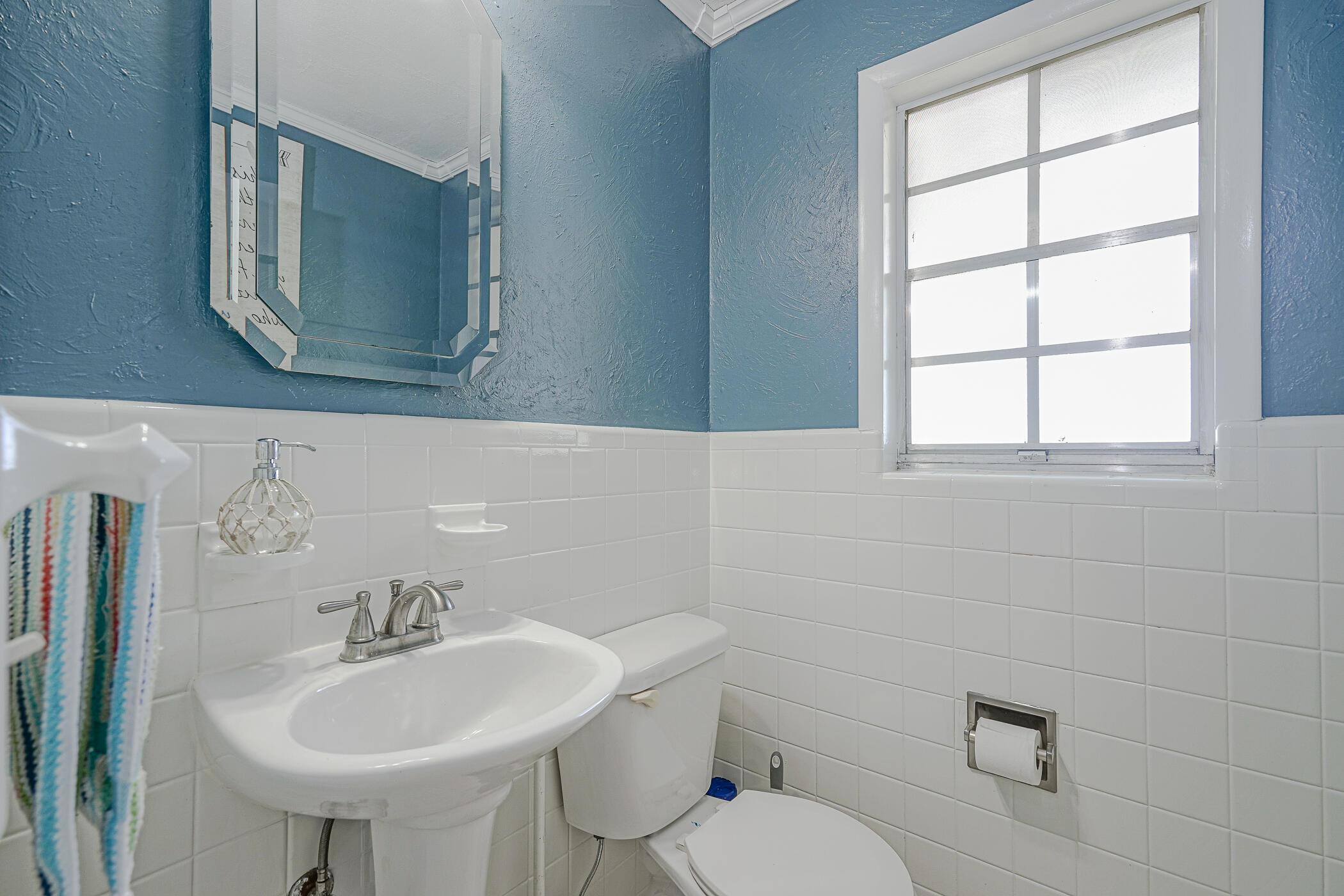 COLONY ESTATES - Residential