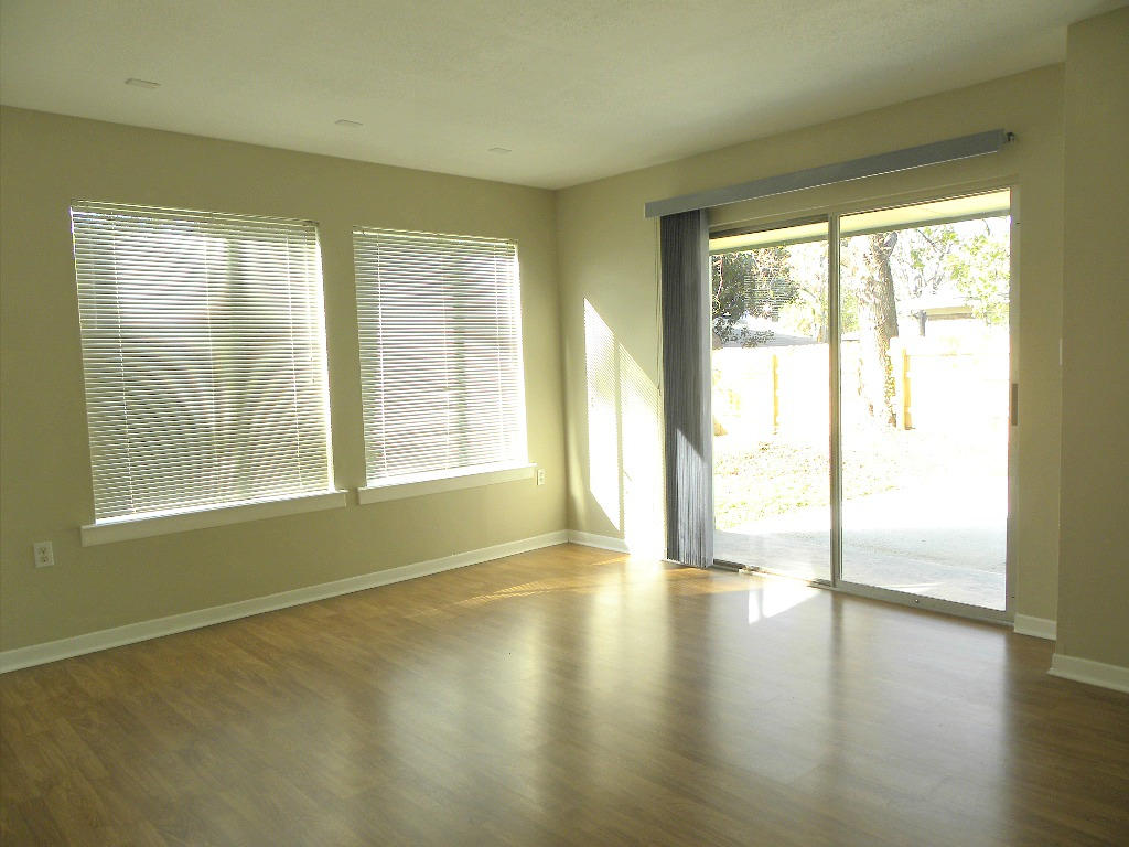 VICTORIA GARDENS 1 - Residential