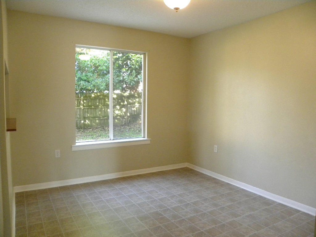 VICTORIA GARDENS 1 - Residential