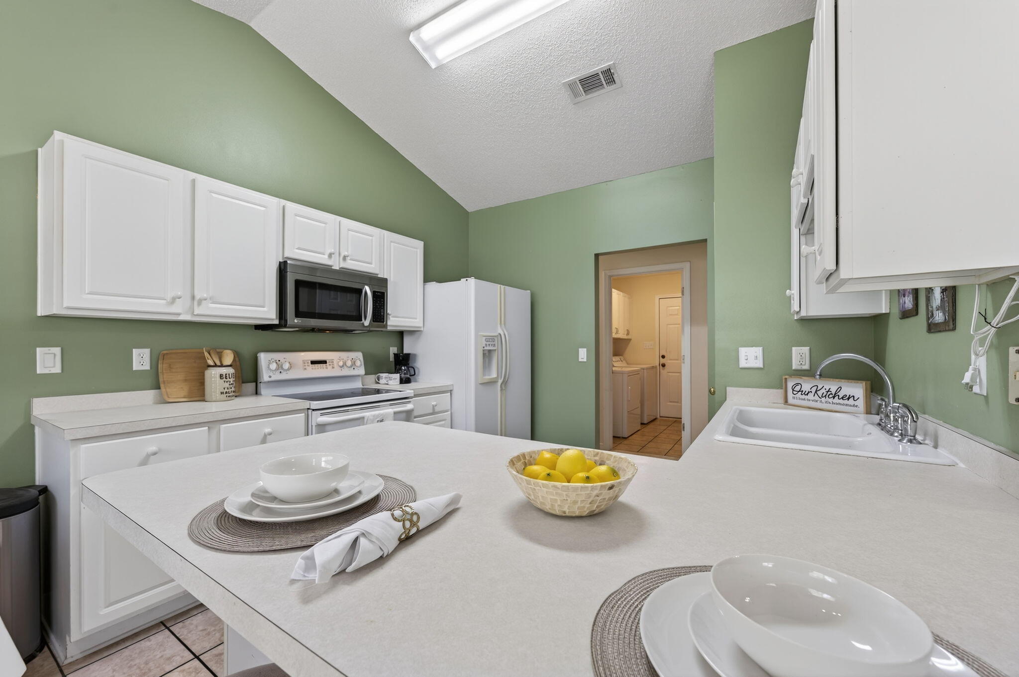 BAYSIDE PH 2 - Residential