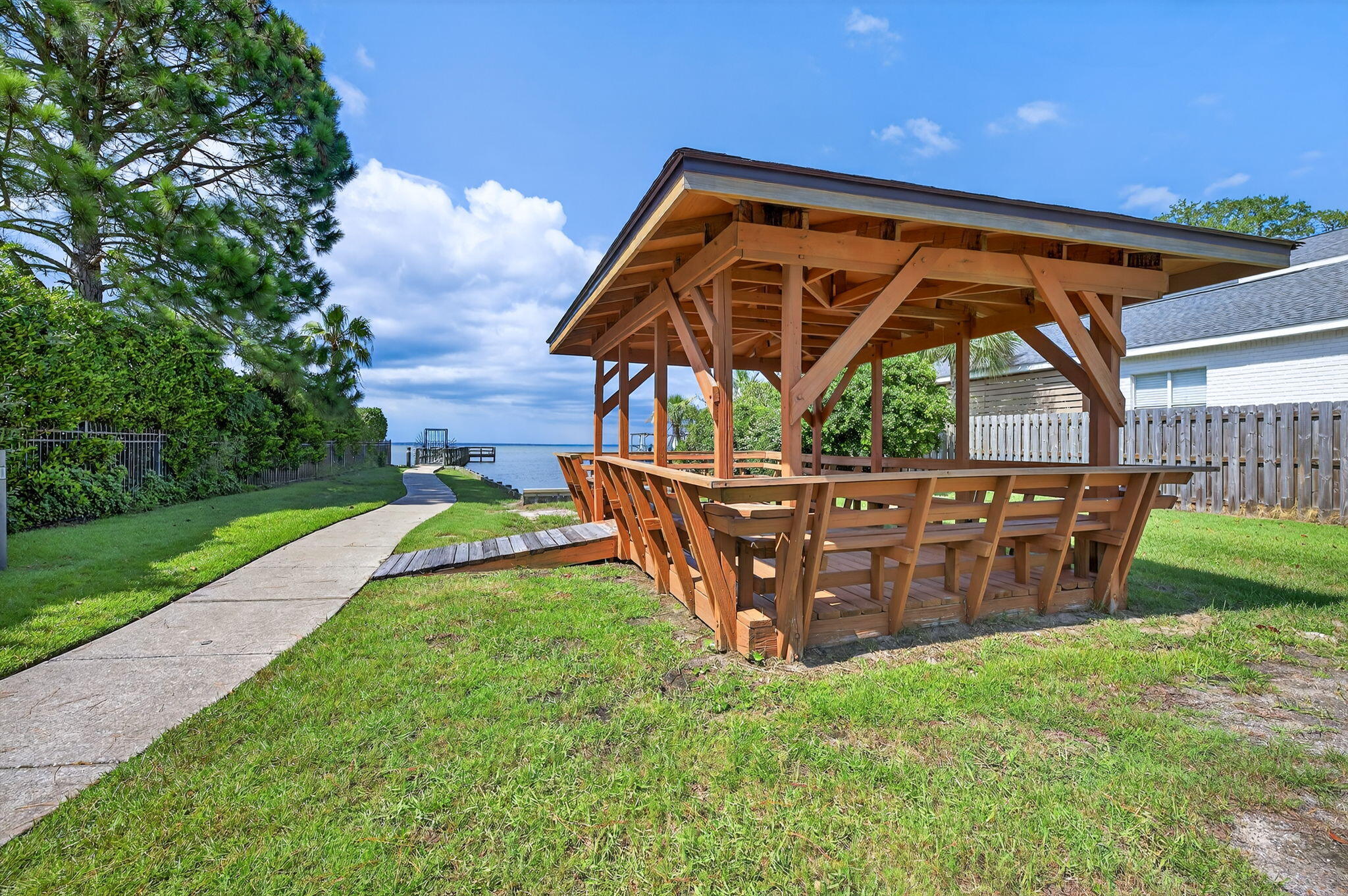BAYSIDE PH 2 - Residential