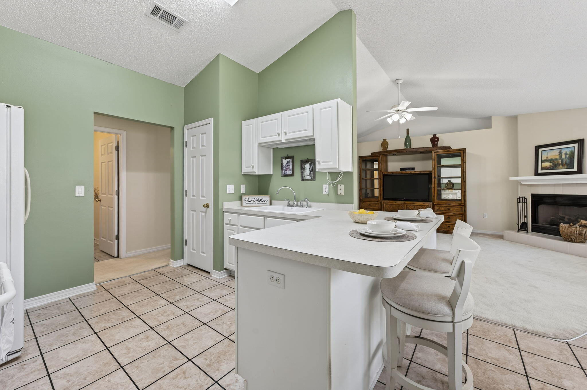 BAYSIDE PH 2 - Residential