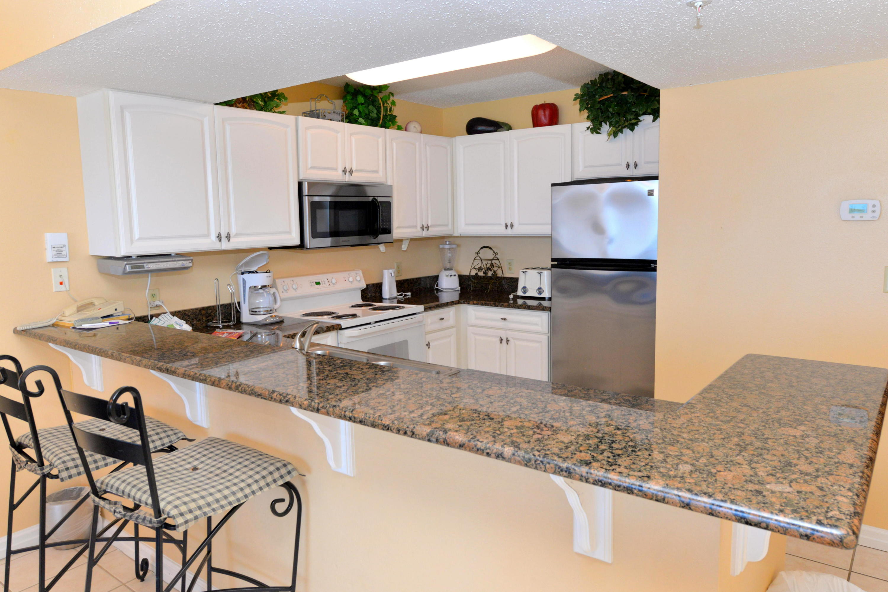 PELICAN BEACH RESORT - Residential