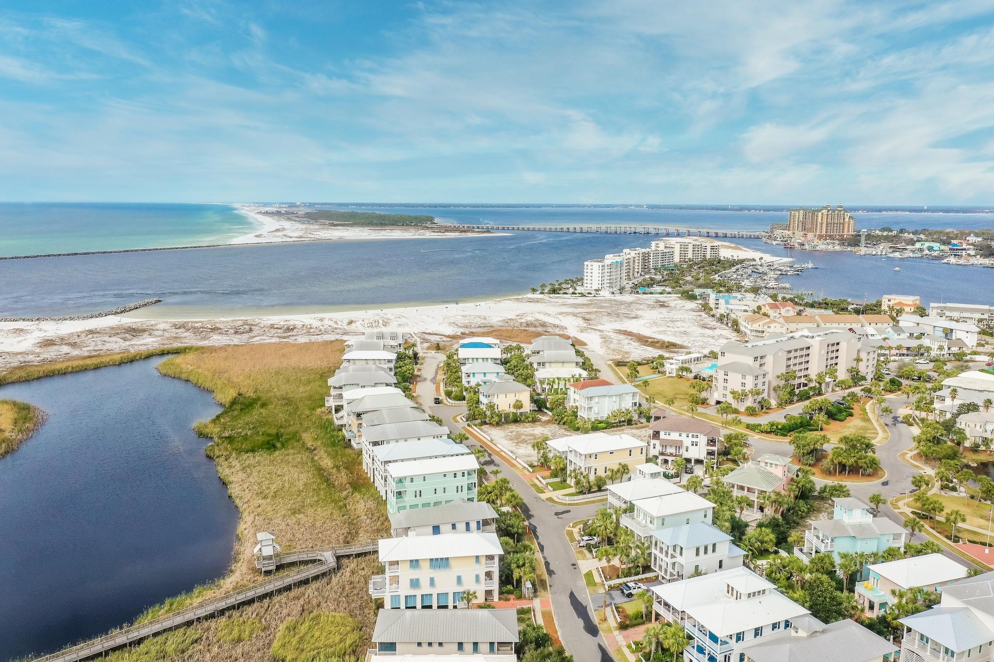 DESTIN POINTE - Residential