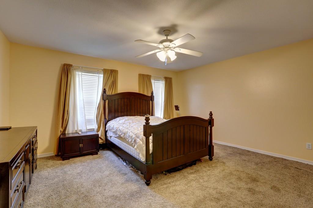 SHADOW OAK S/D - Residential