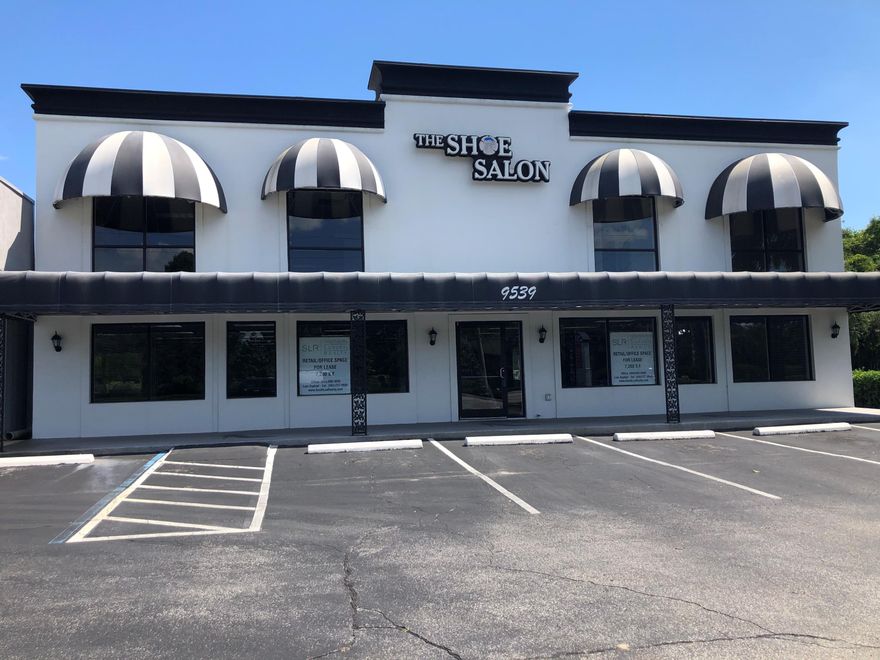 LOCATION, LOCATION!! This meticulously maintained building is located on the South side of Hwy. 98, between the Silver Sands Outlet Mall and Sandestin Resort. Free standing building with 16 parking spots . Great exposure on Highway 98 with nearly 50,000 daily traffic count and all windows on first and second floor. Perfect for a retail store ,office space or general commercial operation. The building has a back fenced entrance for deliveries and quick access to to both floors. Required one month deposit and first month's rent with accepted lease.