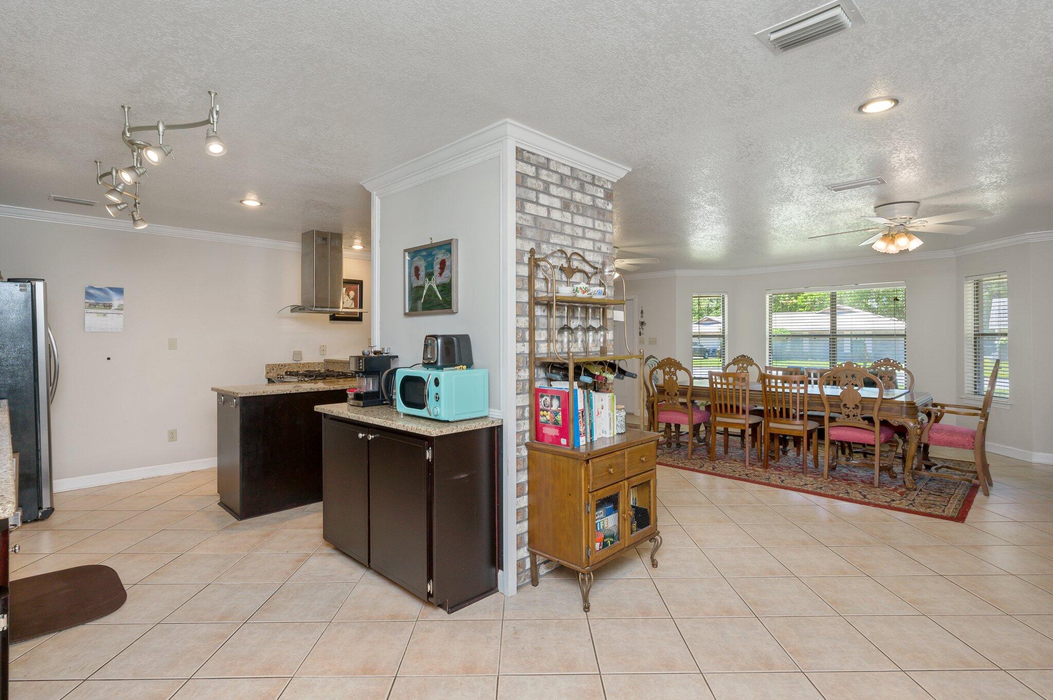 OVERBROOK 1ST ADDN - Residential