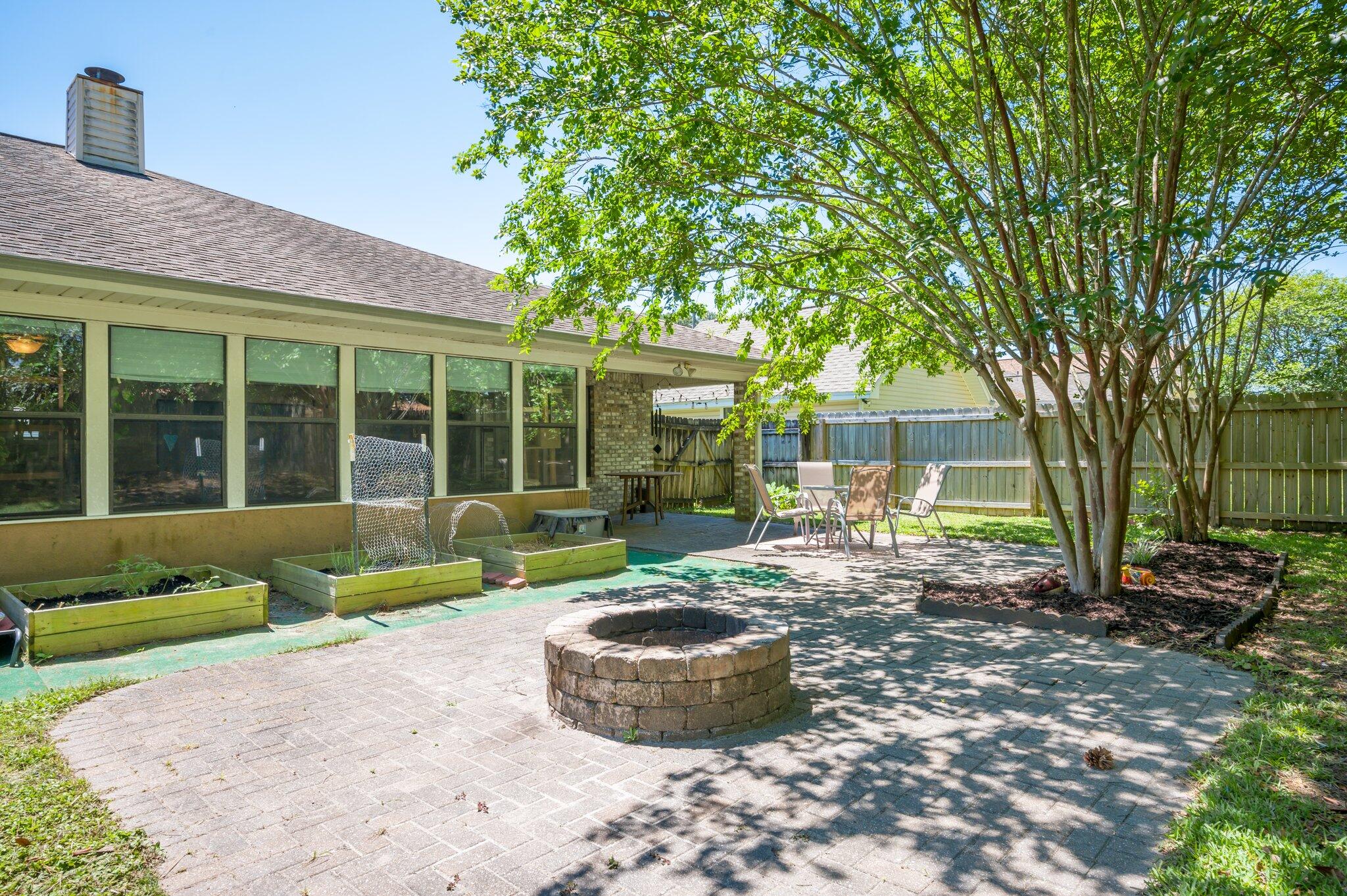 OVERBROOK 1ST ADDN - Residential