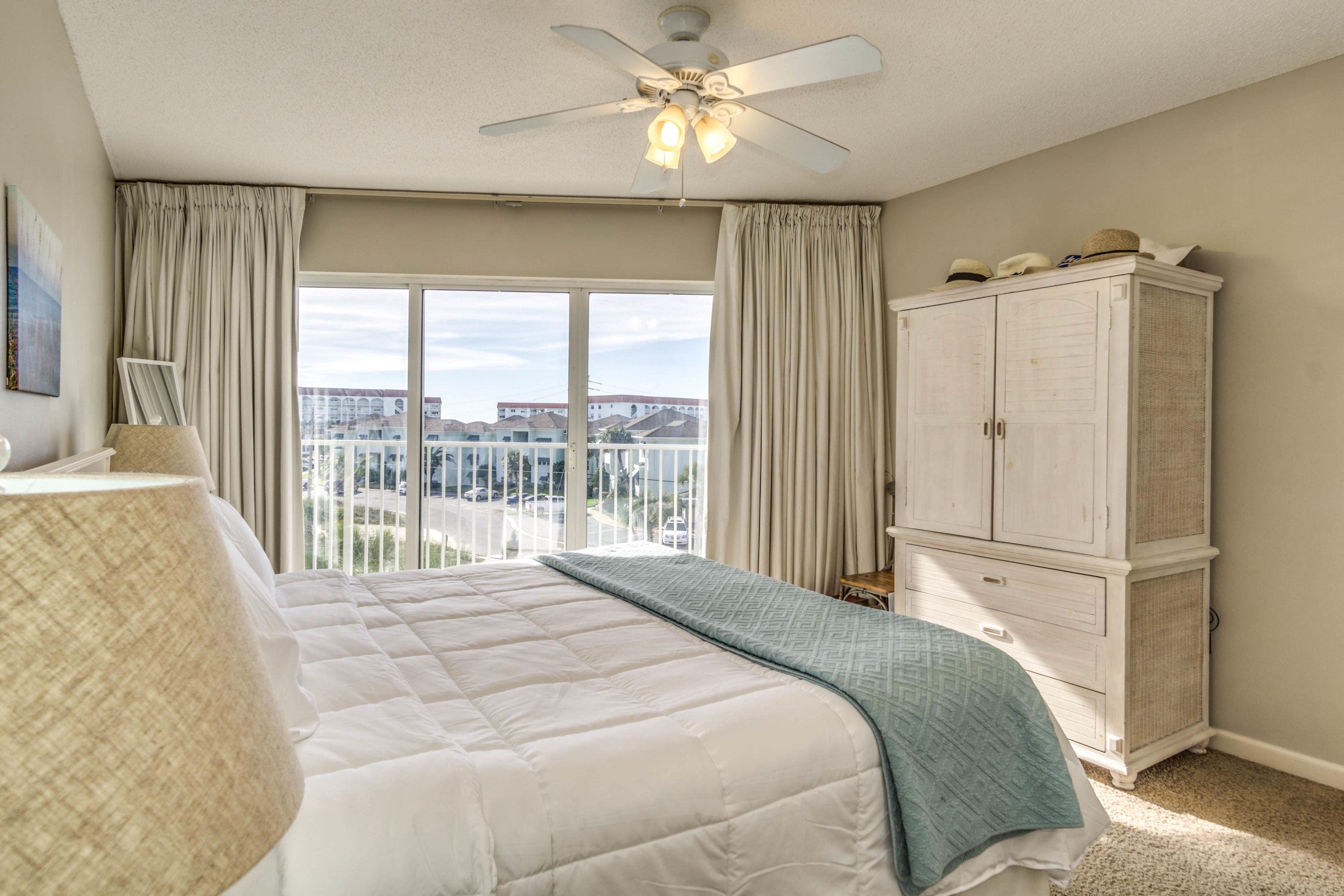 SEACREST CONDOMINIUMS - Residential