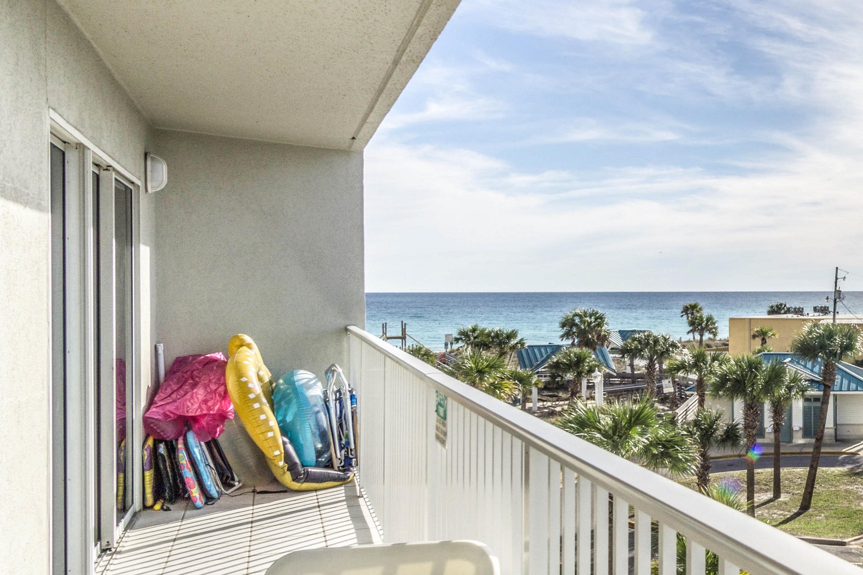 SEACREST CONDOMINIUMS - Residential