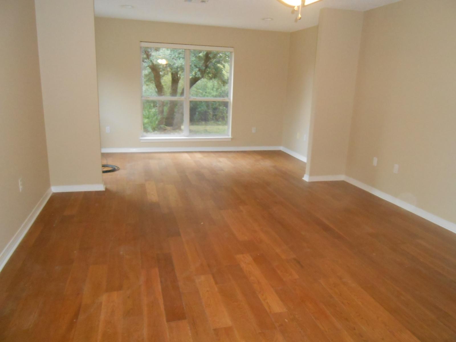 CASTELAR - Residential