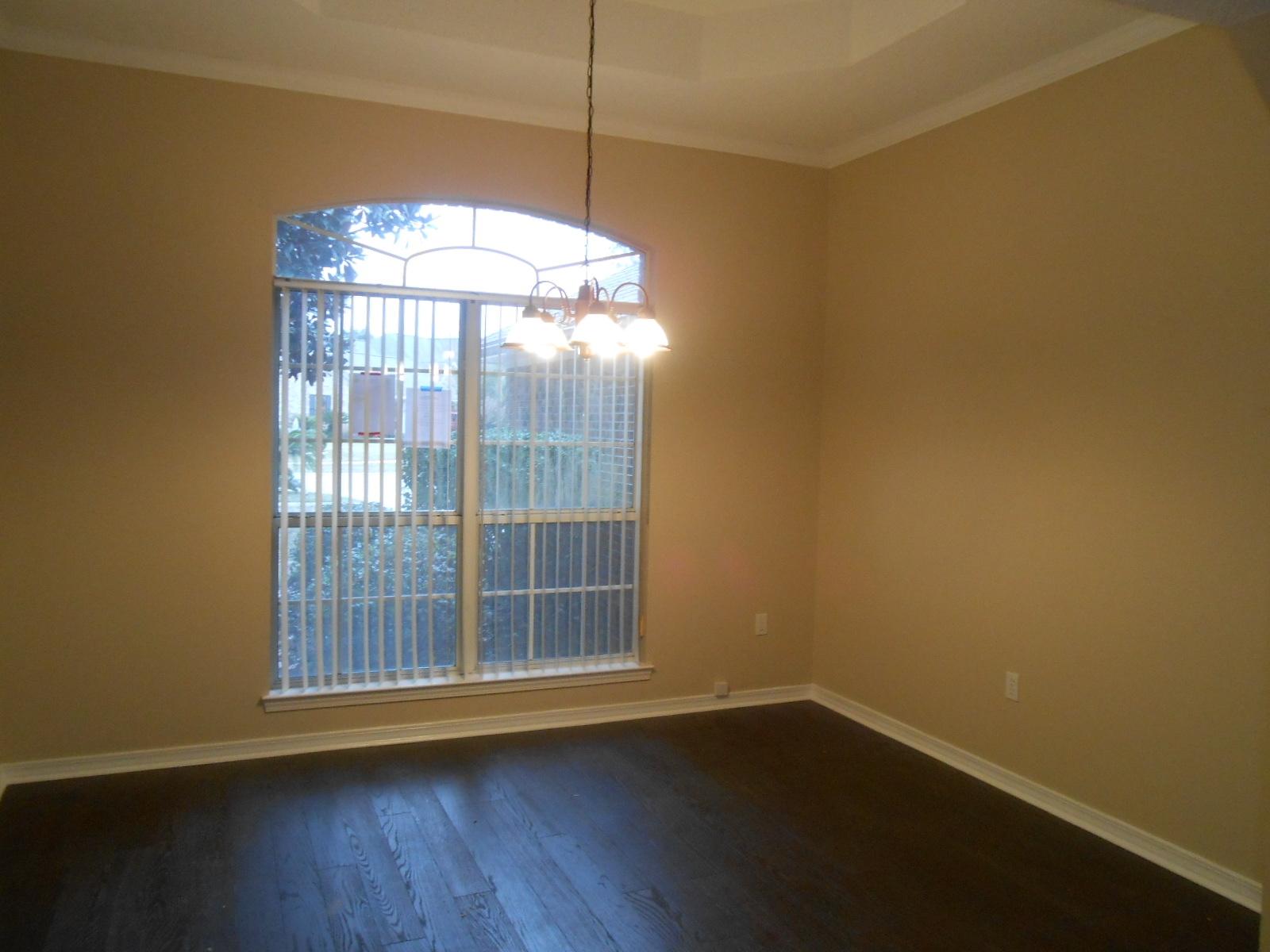 CASTELAR - Residential