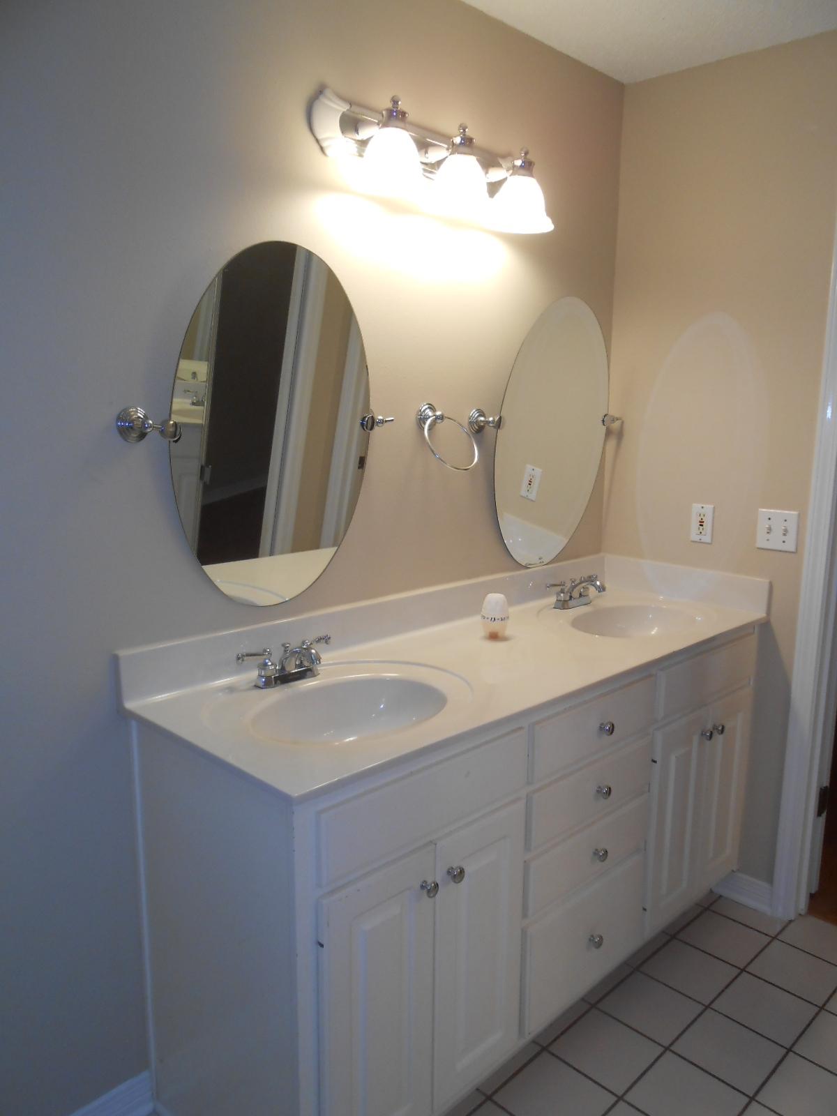 CASTELAR - Residential