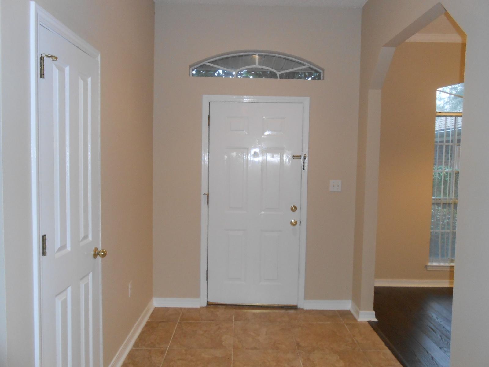 CASTELAR - Residential