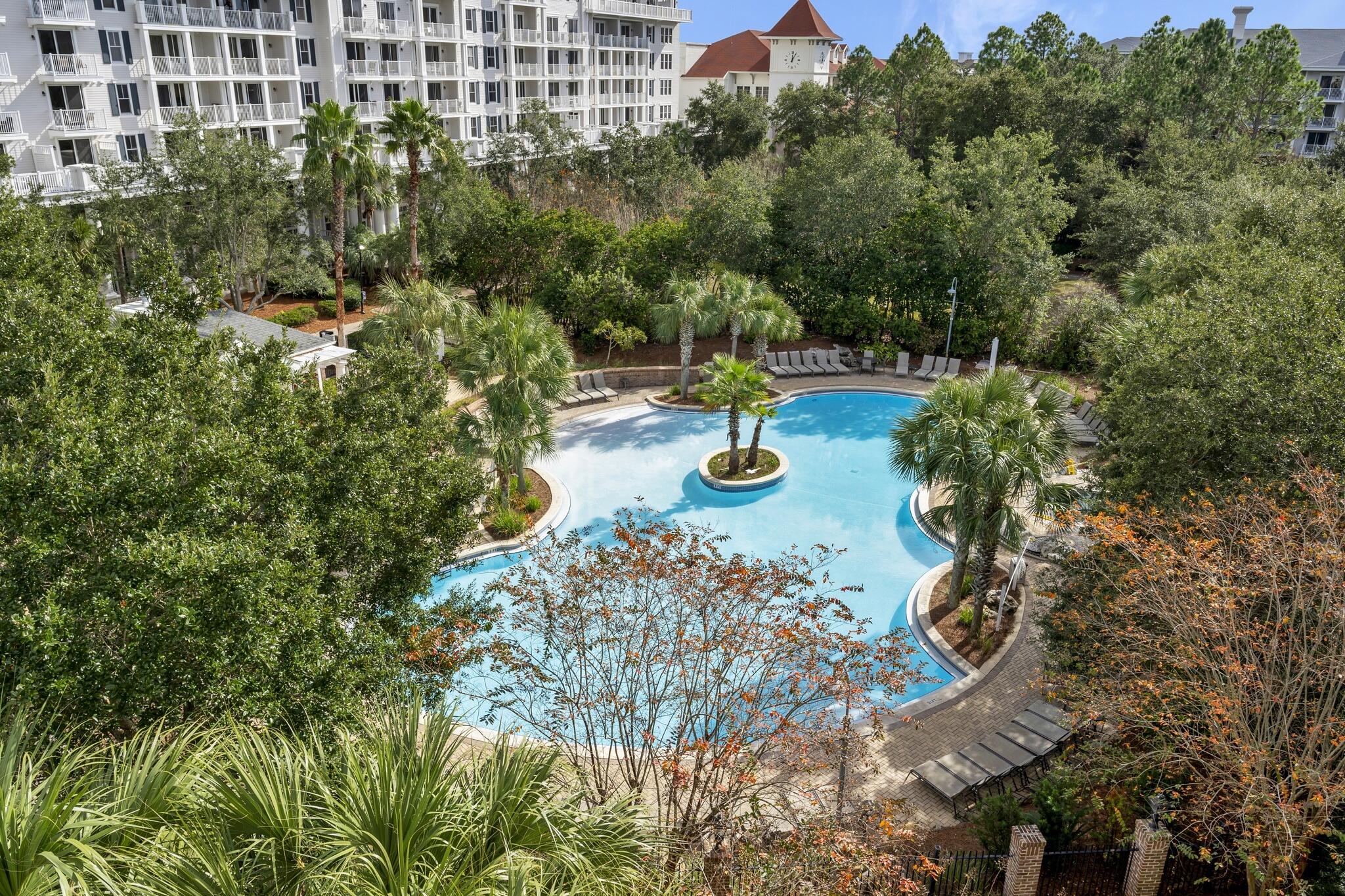 BAHIA CONDO - Residential
