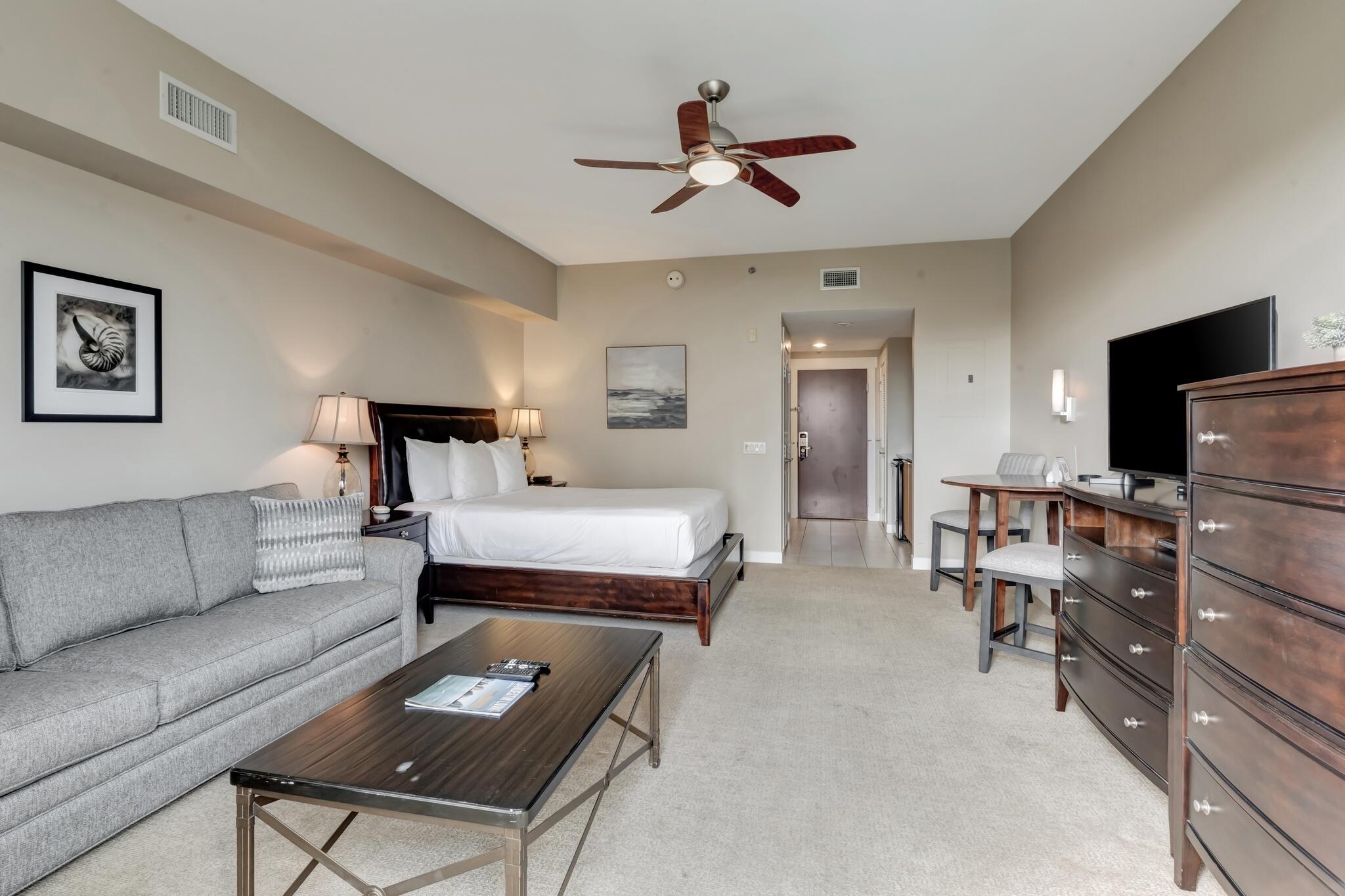 BAHIA CONDO - Residential