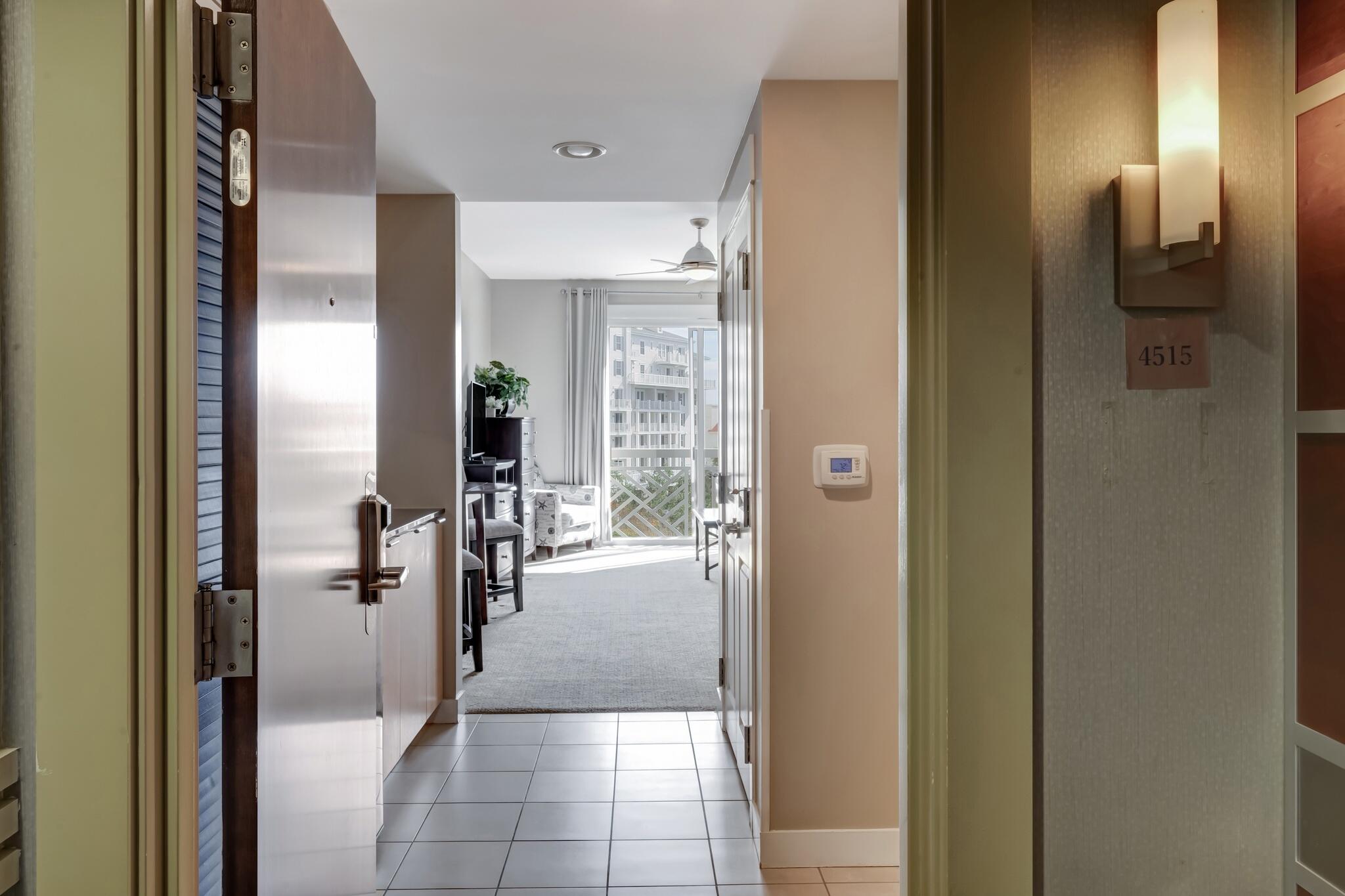 BAHIA CONDO - Residential