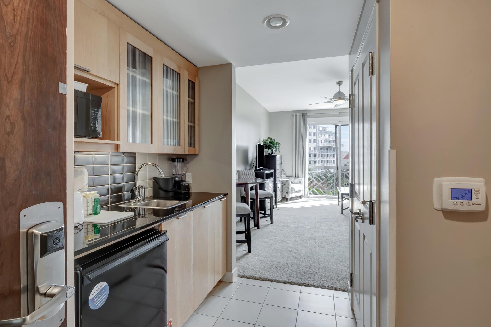 BAHIA CONDO - Residential