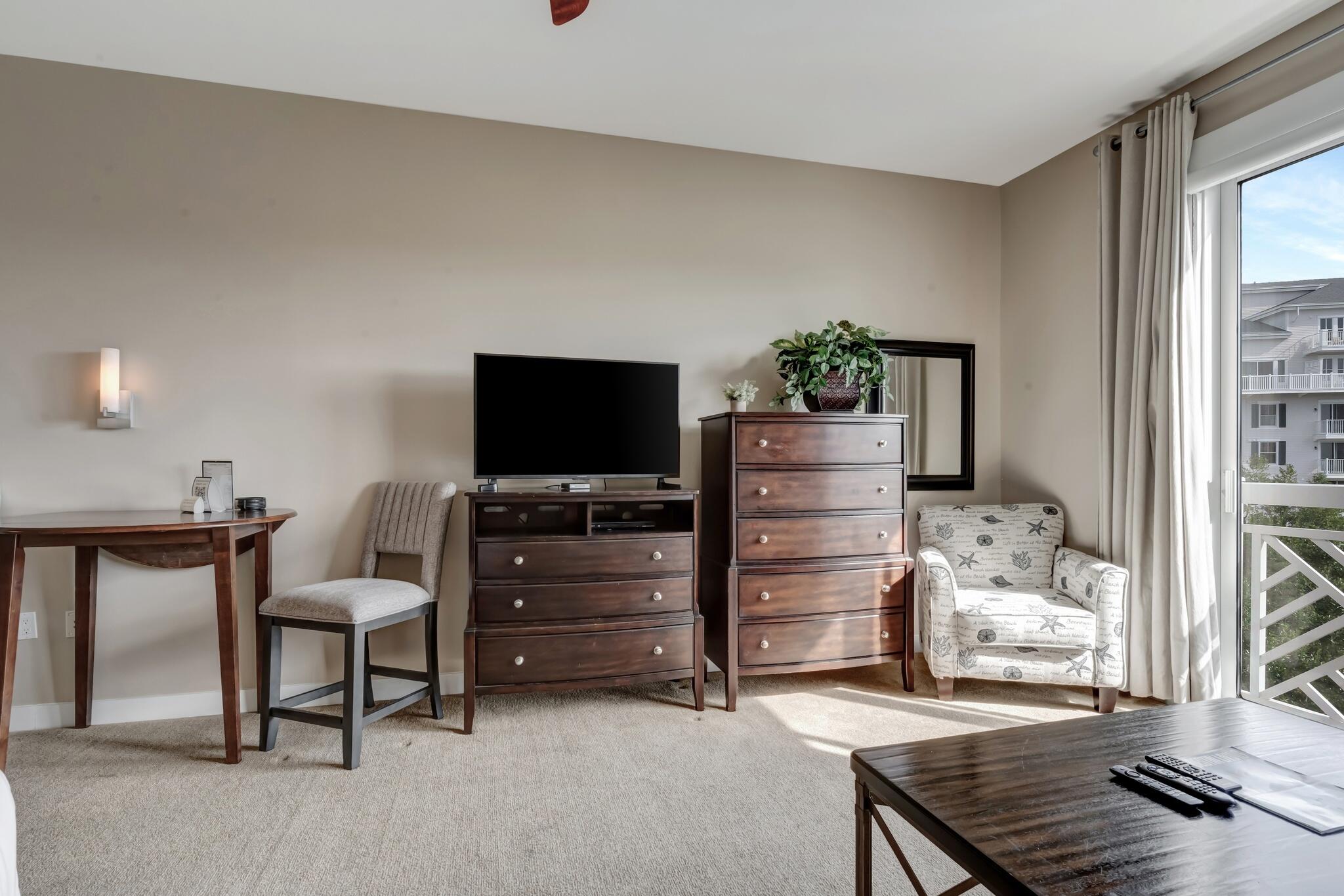 BAHIA CONDO - Residential
