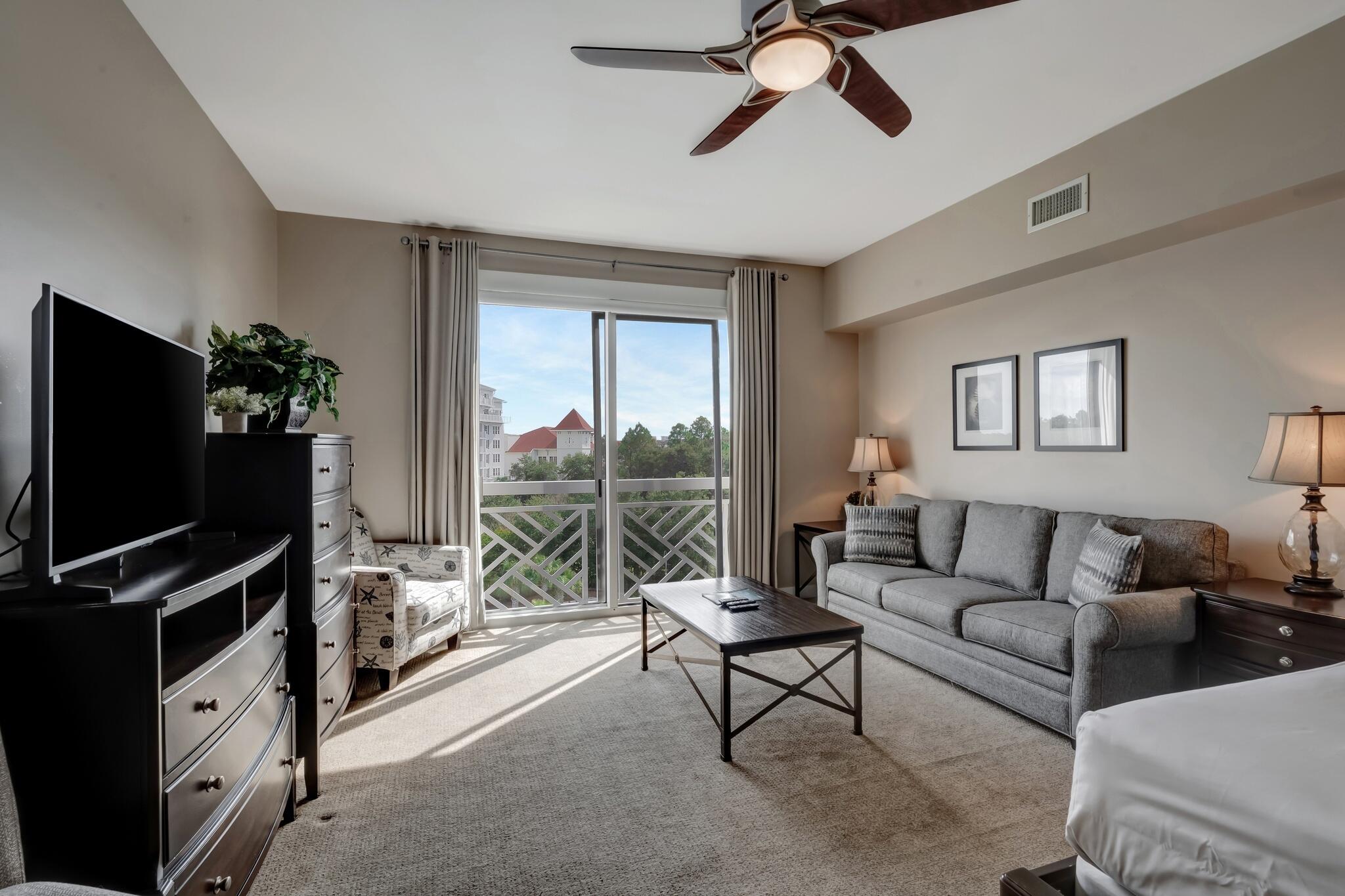 BAHIA CONDO - Residential