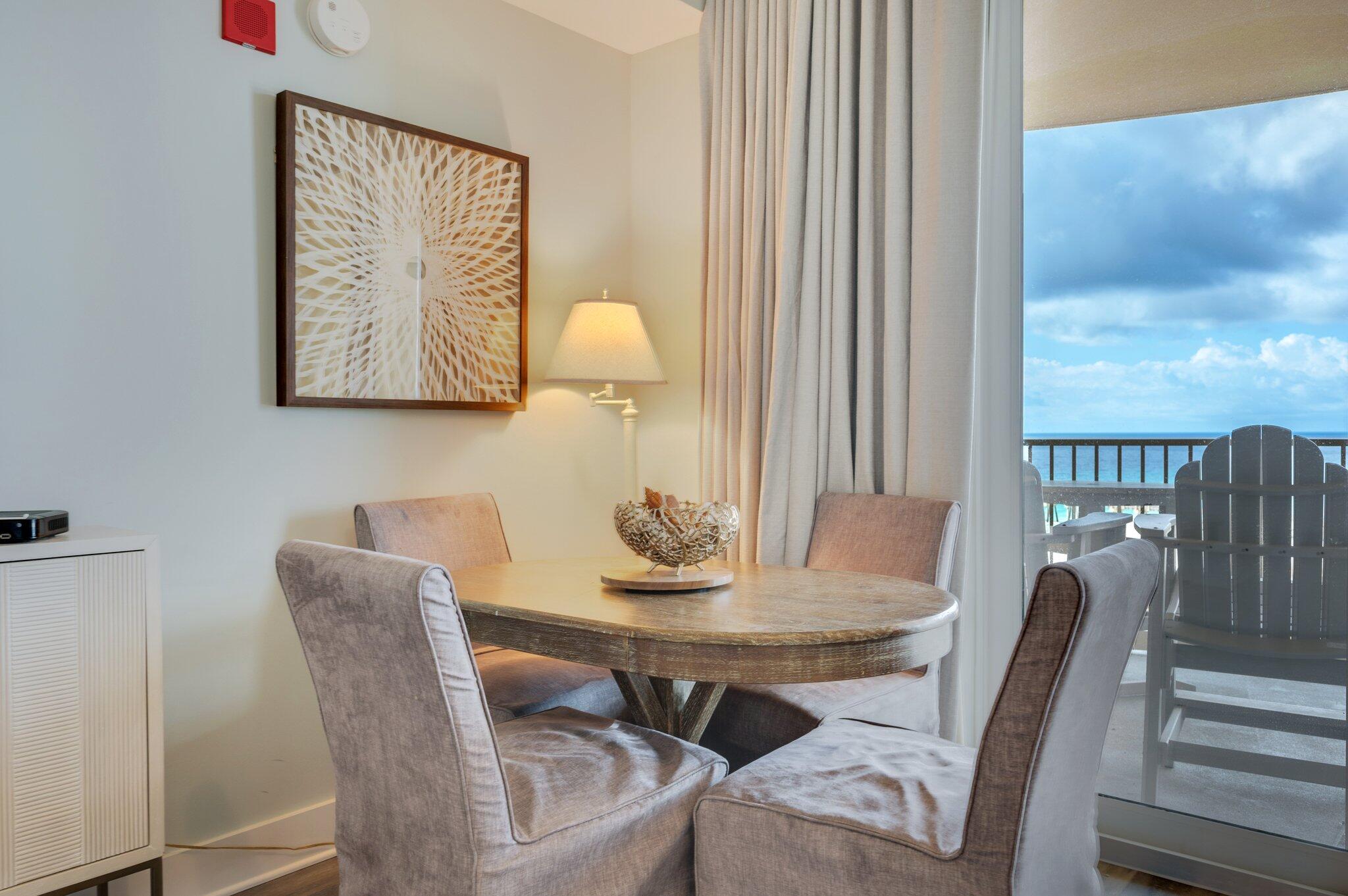 CALYPSO TOWERS III - Residential