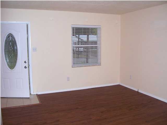 PINECREST HILLS - Residential Lease