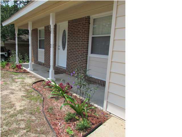 PINECREST HILLS - Residential Lease