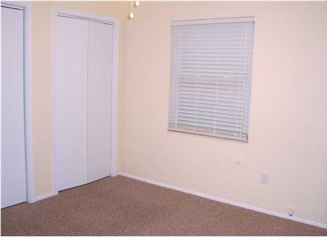 PINECREST HILLS - Residential Lease