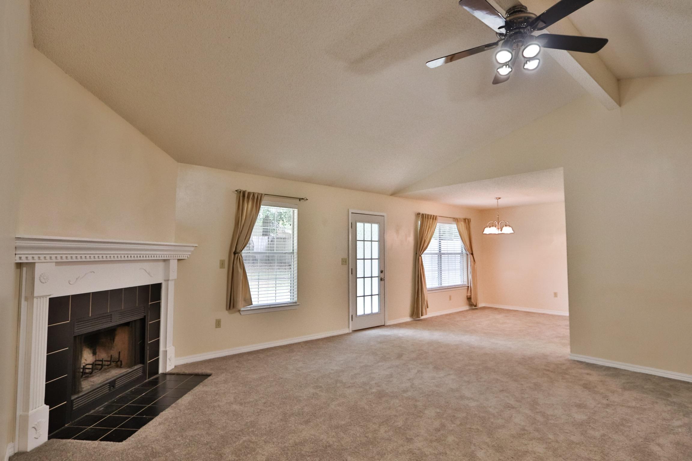 KINGS CROSSING PH 2 - Residential