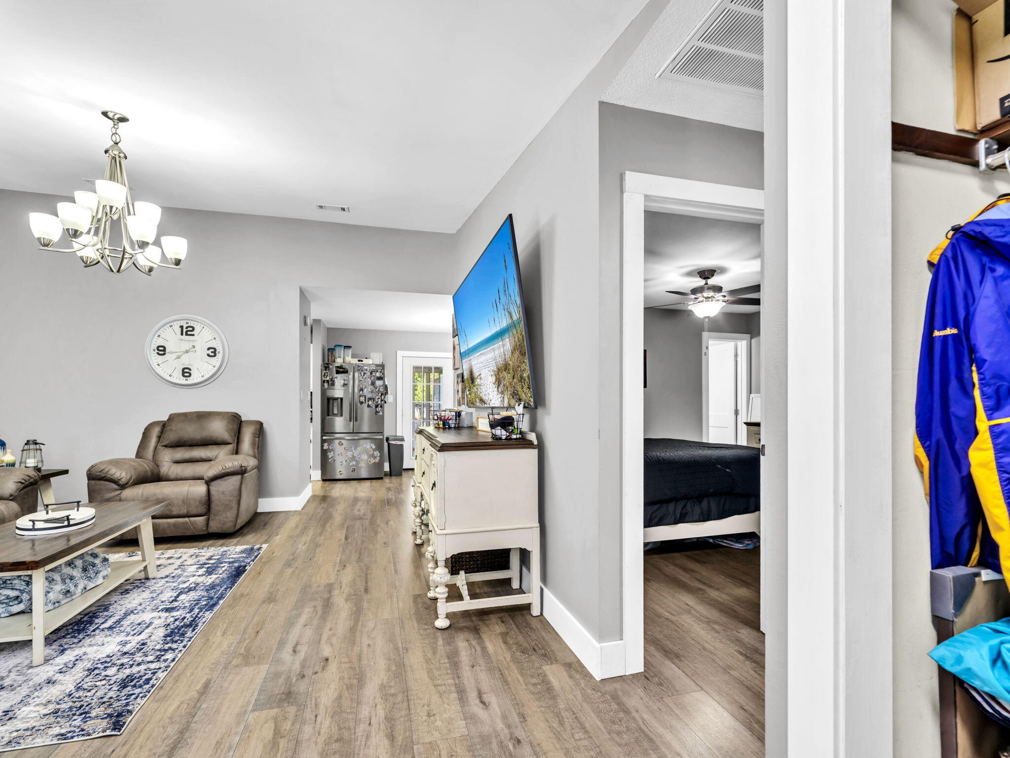 PINE MEADOWS - Residential