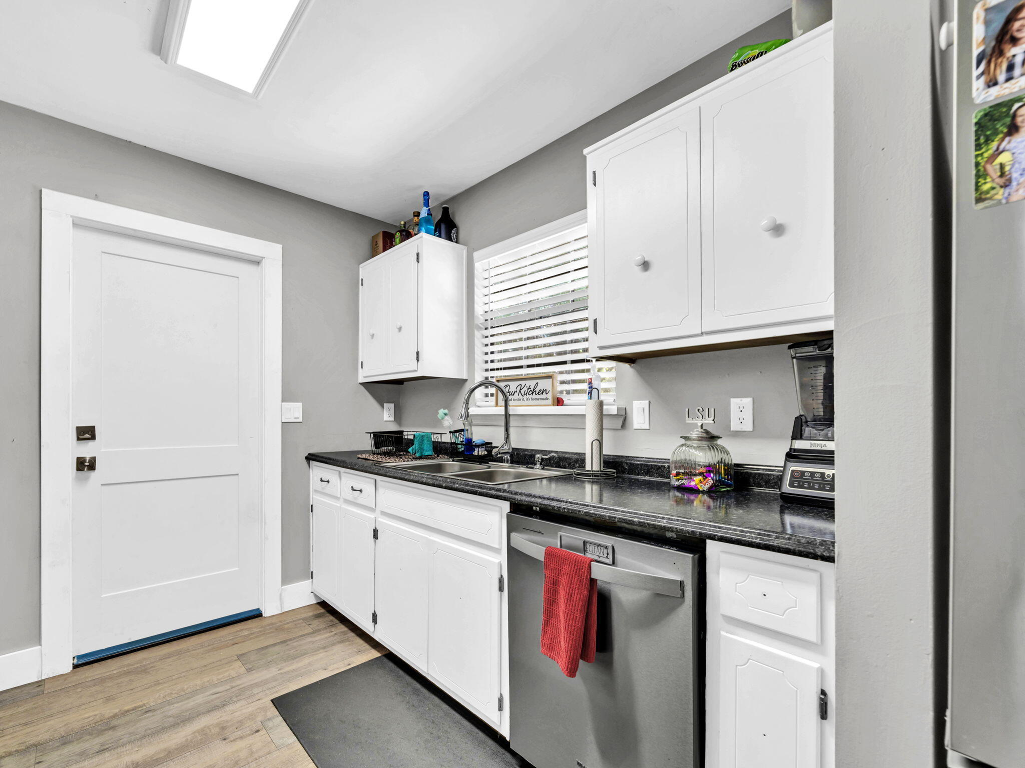 PINE MEADOWS - Residential
