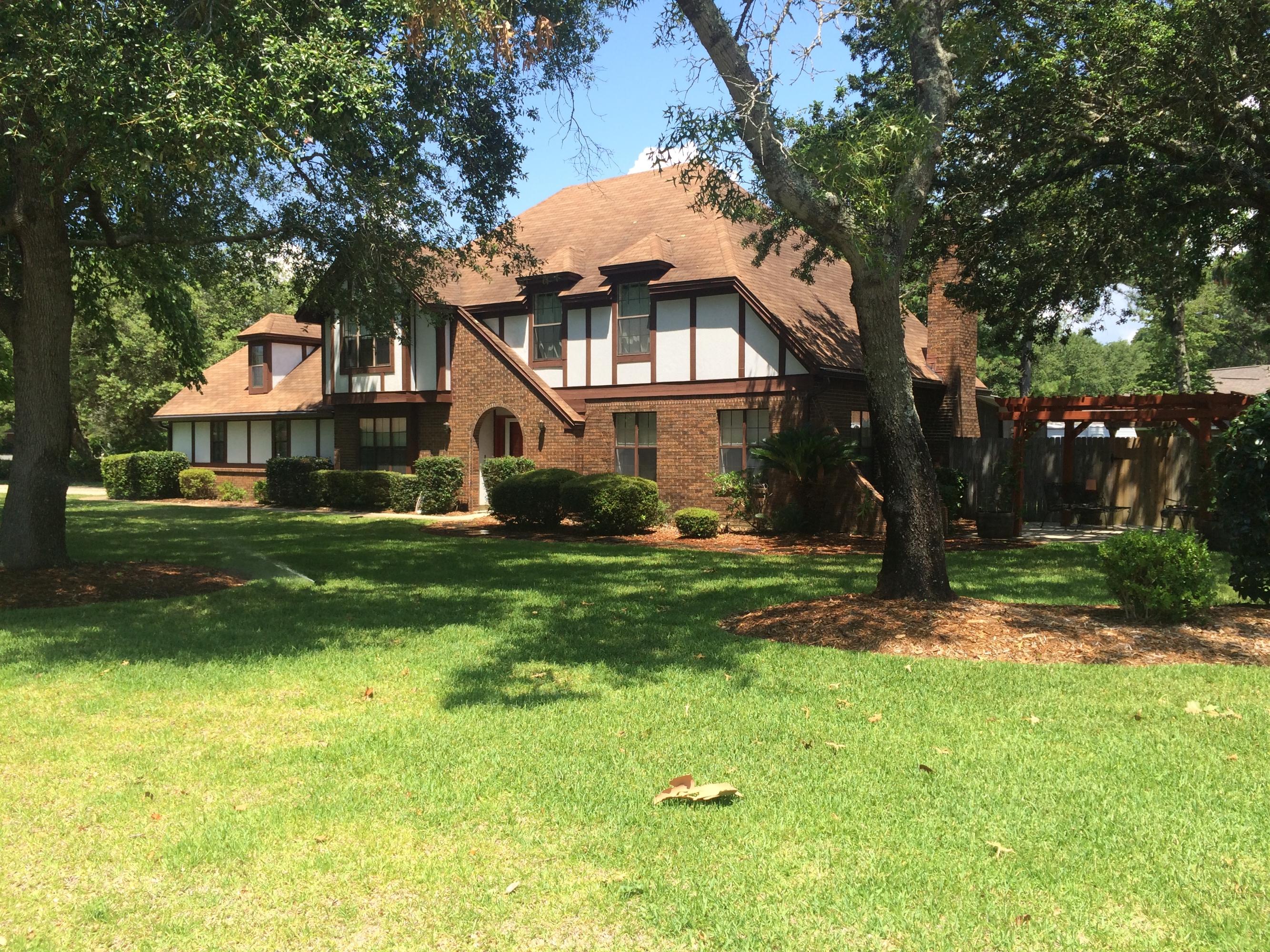 RAINTREE ESTATES - Residential