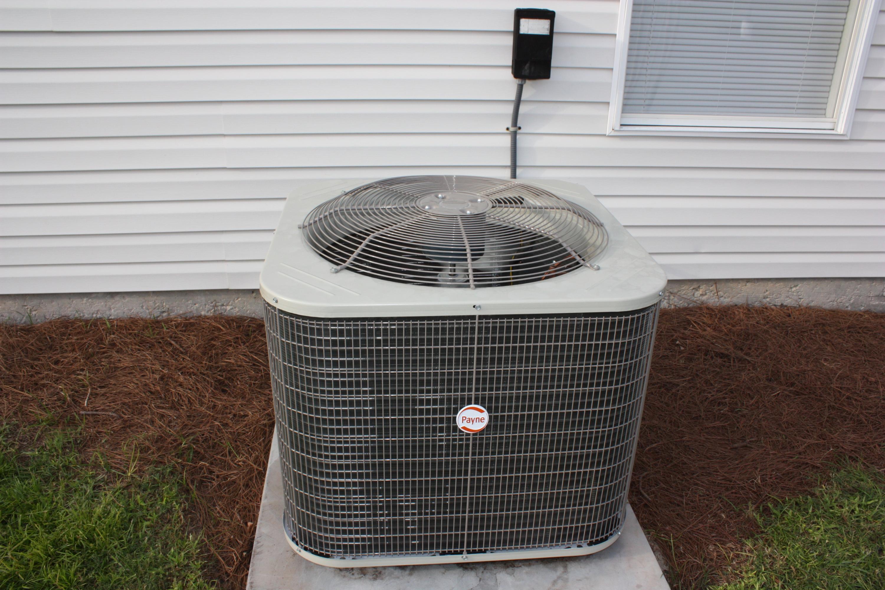 QUAIL HOLLOW - Residential