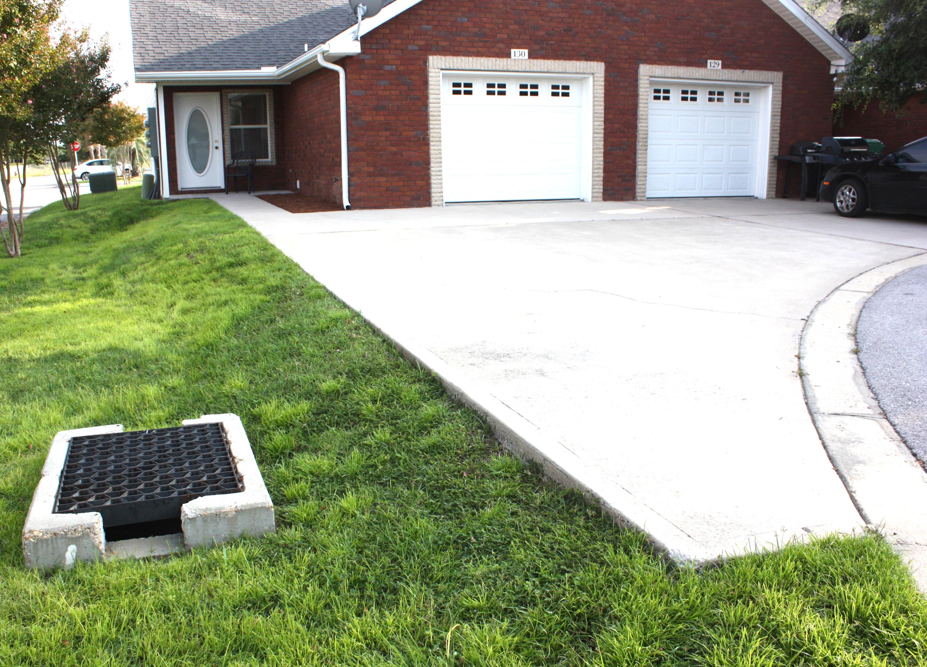 QUAIL HOLLOW - Residential