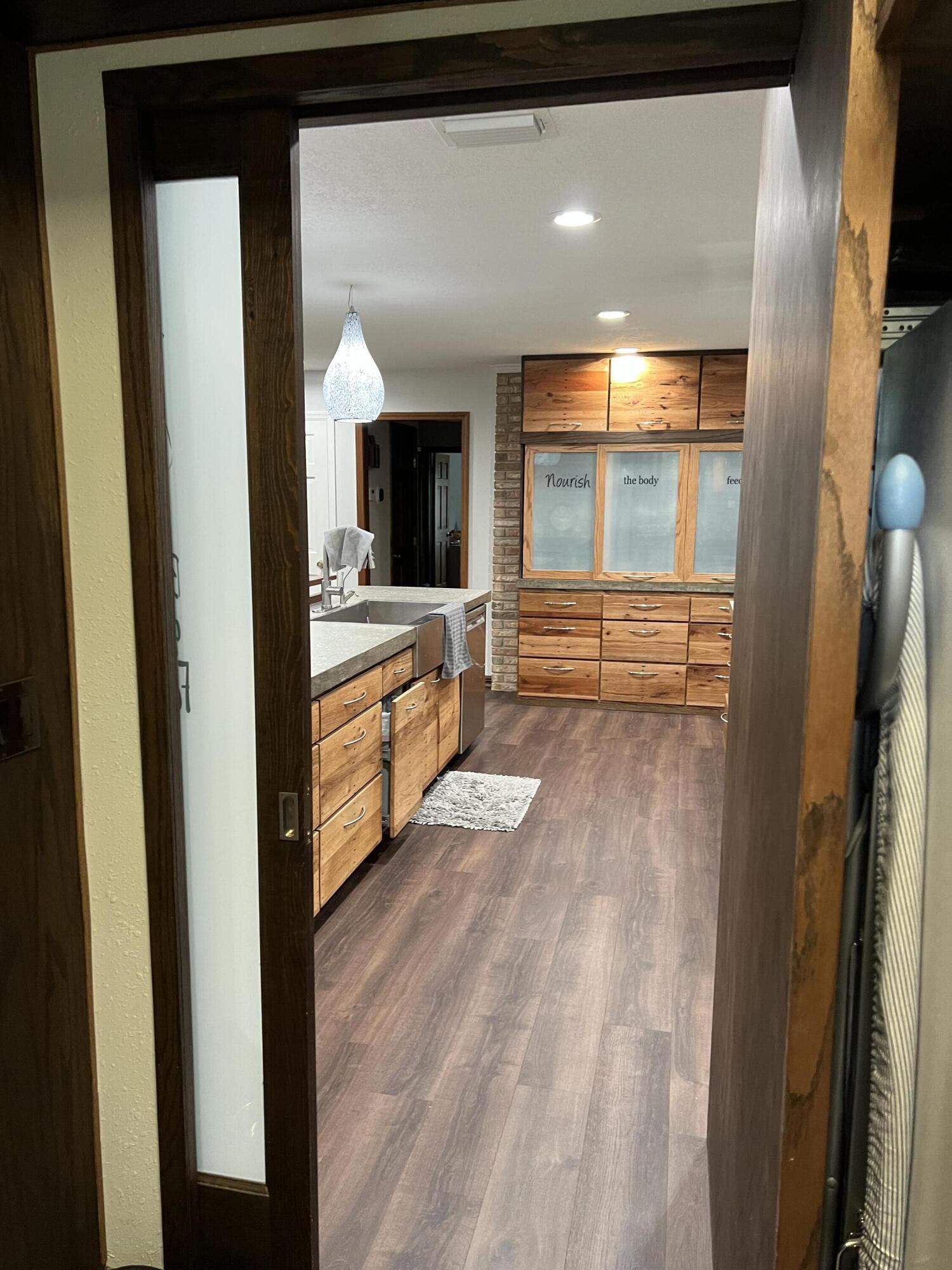 LAKE FRANCIS HOMES - Residential